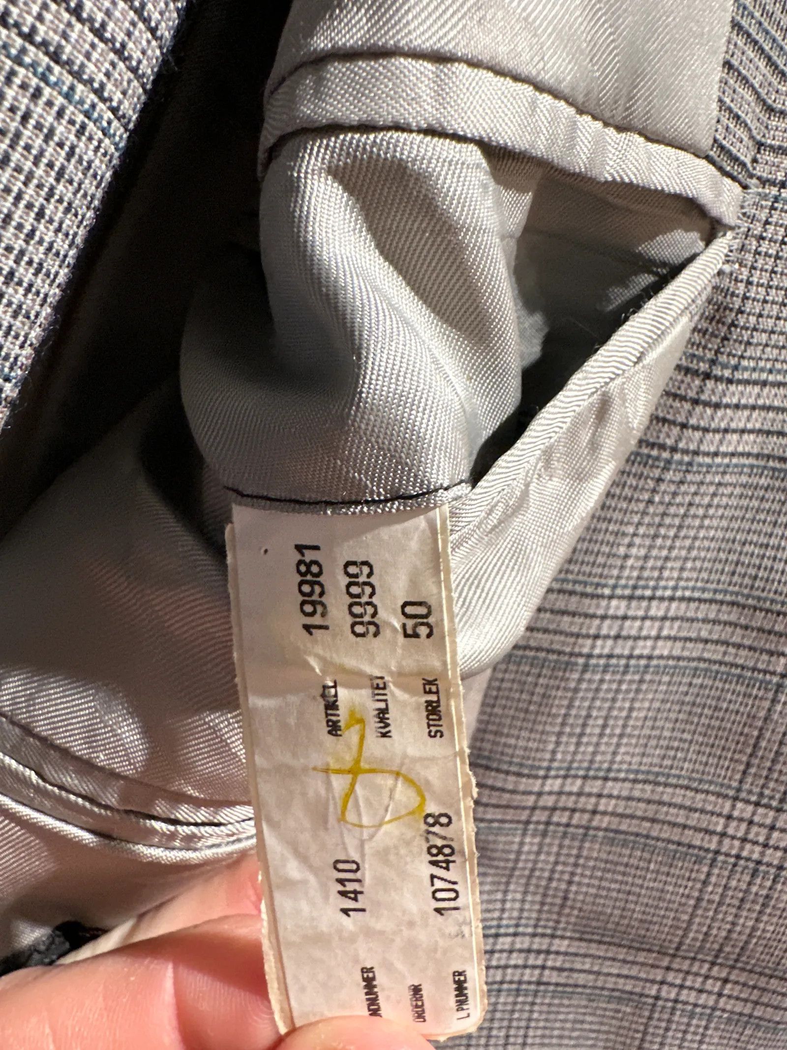 Tiger of Sweden Tiger of Sweden Suit Size 42R - 3 Thumbnail
