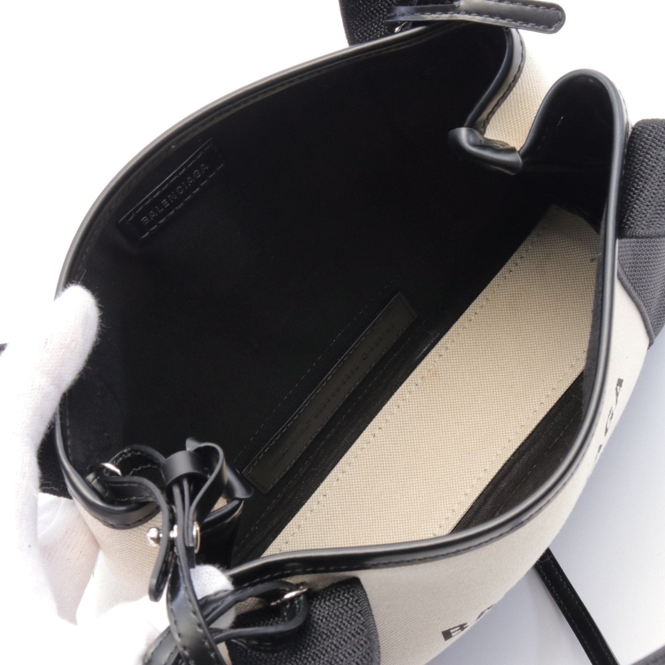 Balenciaga Balenciaga Navy Hippopotamus Xs Handbag Canvas Leather Ivory Black Size ONE SIZE - 3 Thumbnail