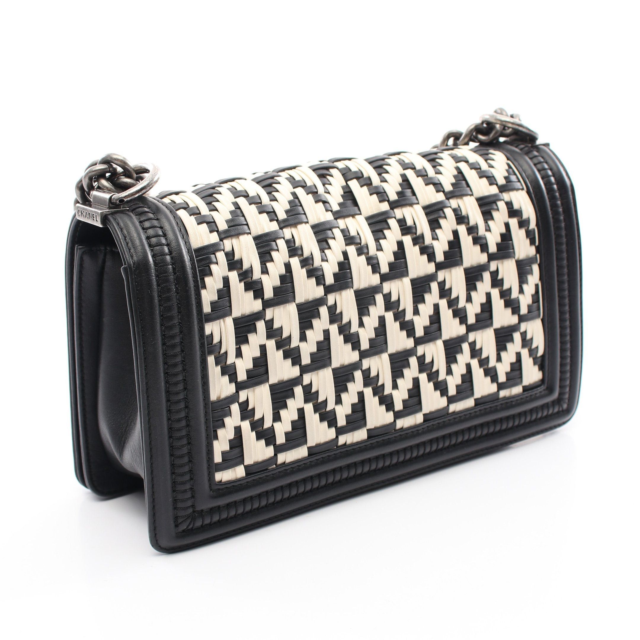 Chanel Chanel Boy Chanel Chain Shoulder Bag Knitting Leather Black White Antique Silver Hardware Size ONE SIZE - 2 Thumbnail