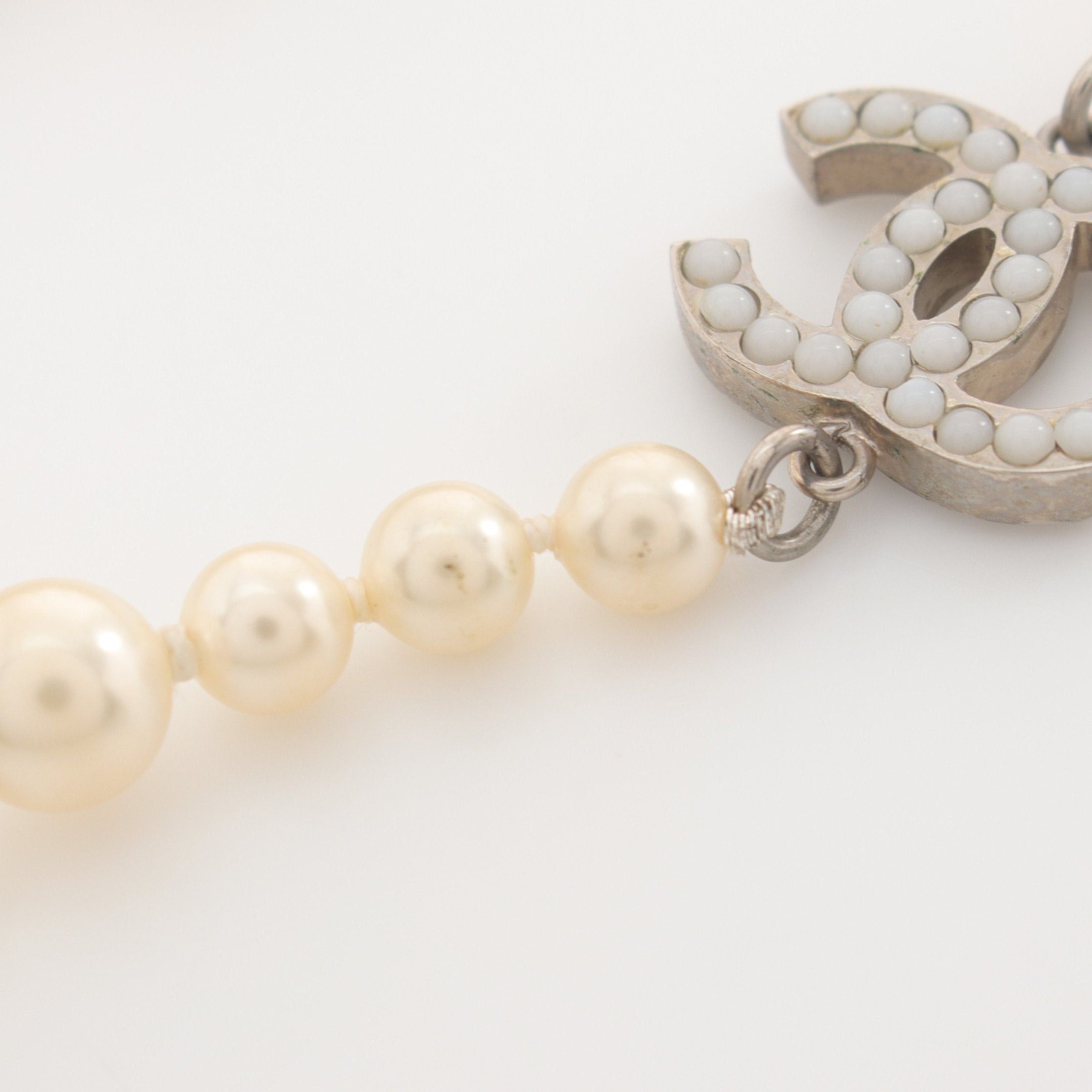 Chanel Chanel Coco Mark Long Necklace Fake Pearl Off White Silver 09V Size ONE SIZE - 6 Thumbnail