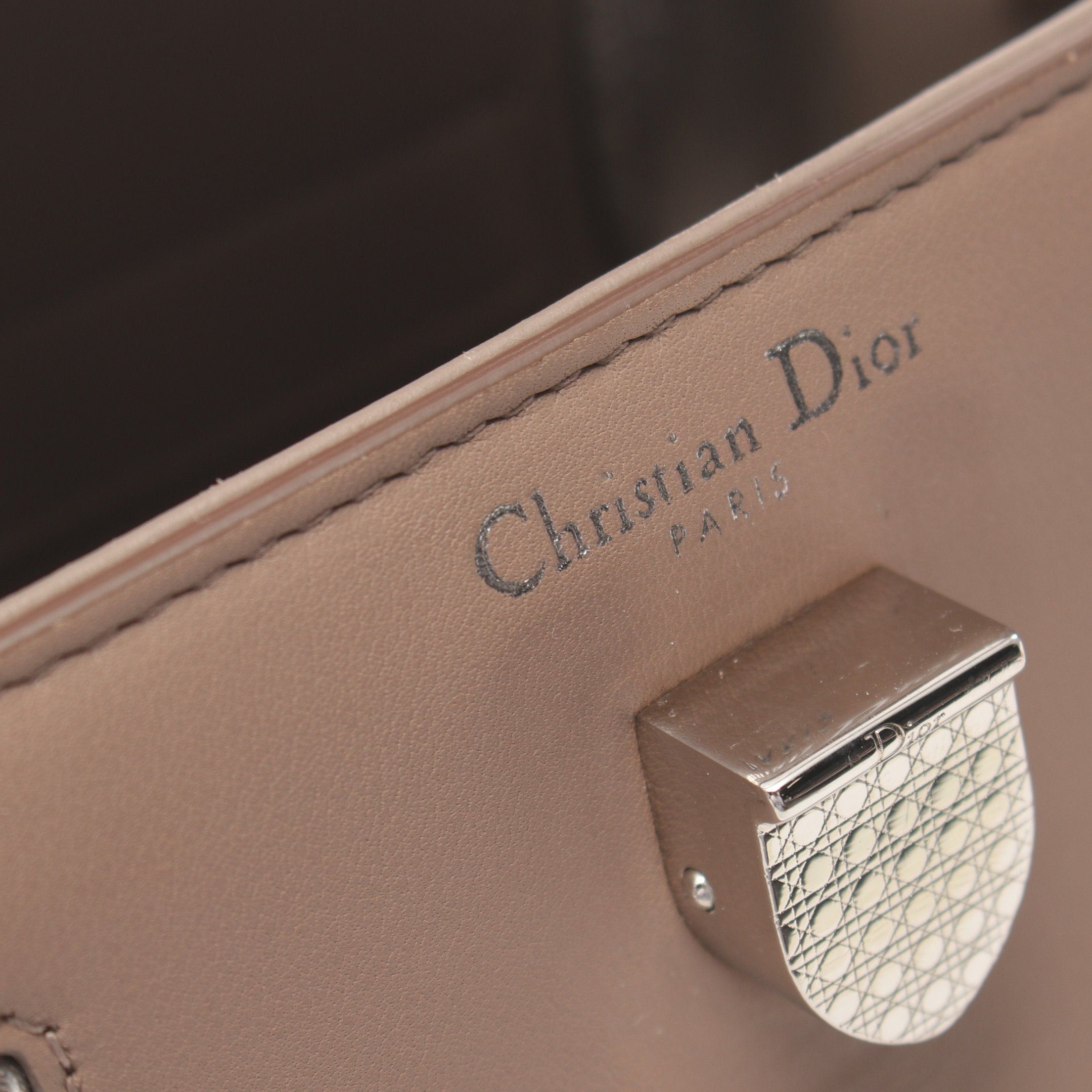 Dior Dior Ever Handbag Leather Gray Beige Silver Size ONE SIZE - 4 Thumbnail