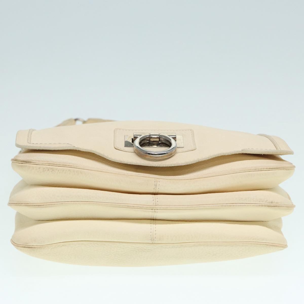 Salvatore Ferragamo Gancini White Leather Shoulder Bag (Pre-Owned) Size ONE SIZE - 13 Thumbnail