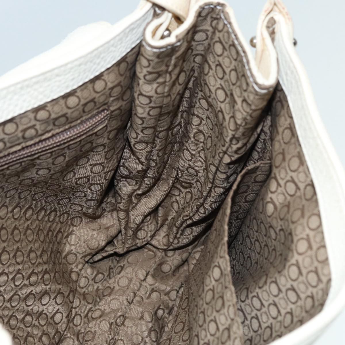 Salvatore Ferragamo Gancini White Leather Shoulder Bag (Pre-Owned) Size ONE SIZE - 15 Thumbnail