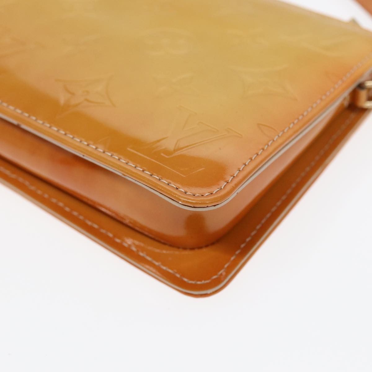 Louis Vuitton Lexington Beige Patent Leather Clutch Bag (Pre-Owned) Size ONE SIZE - 10 Thumbnail