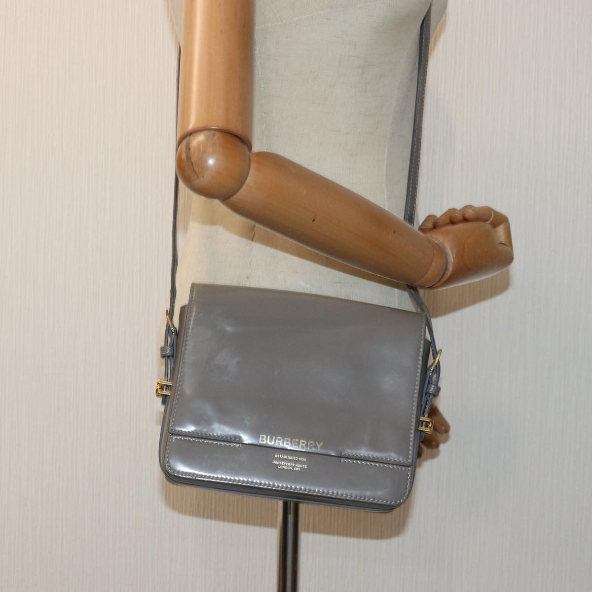 Burberry Grey Patent Leather Shoulder Bag (Pre-Owned) Size ONE SIZE - 15 Thumbnail