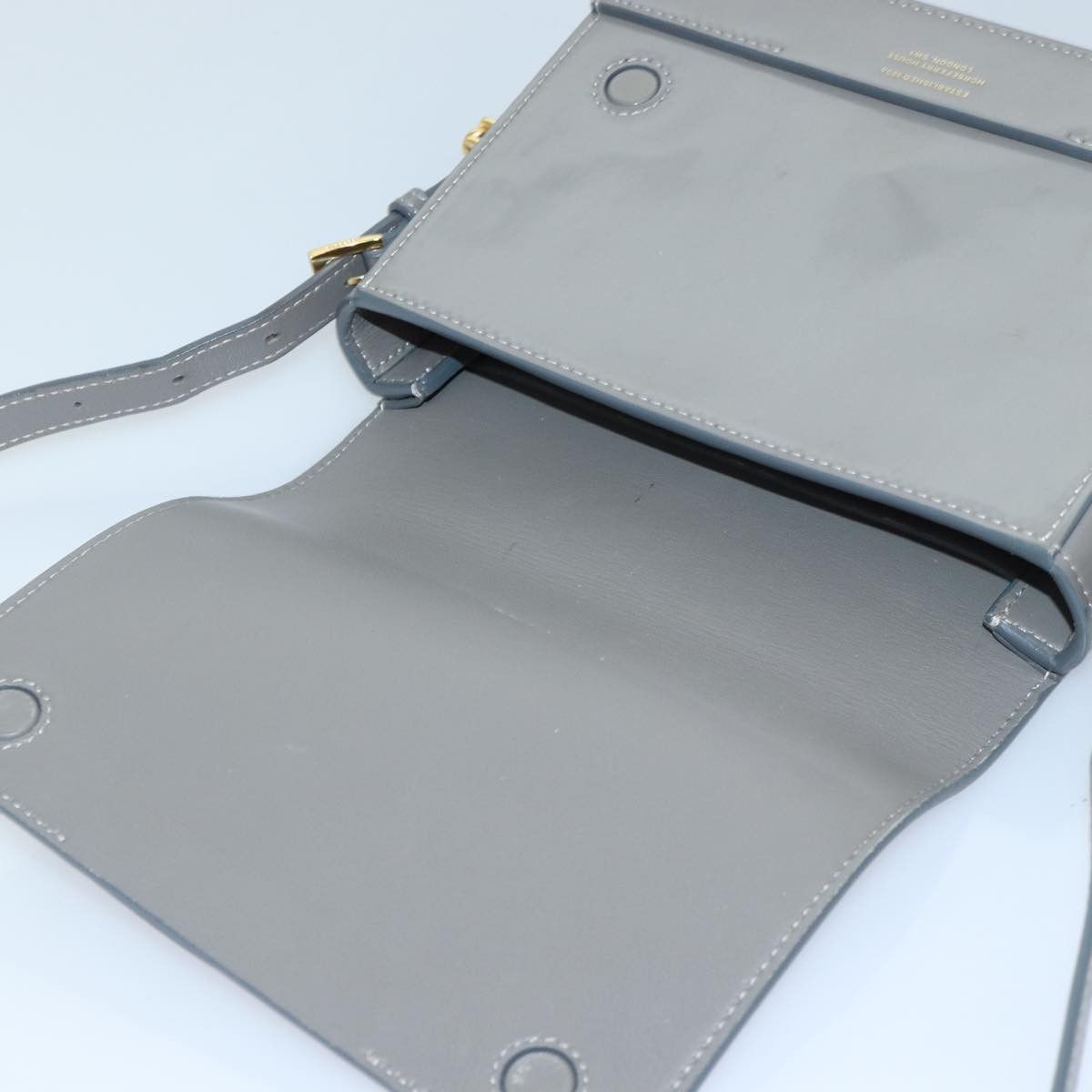Burberry Grey Patent Leather Shoulder Bag (Pre-Owned) Size ONE SIZE - 19 Thumbnail