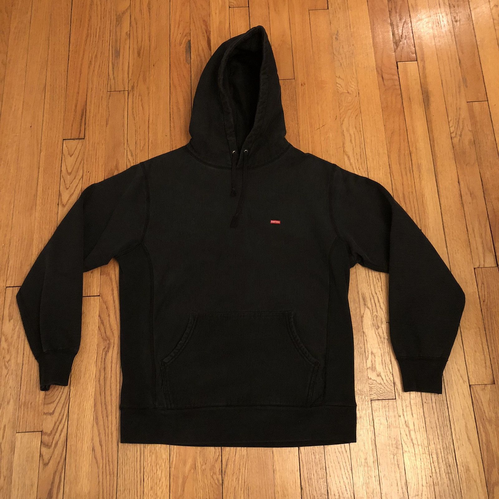 Image of Supreme Small Box Logo Hoodie in Black, Men's (Size XL)