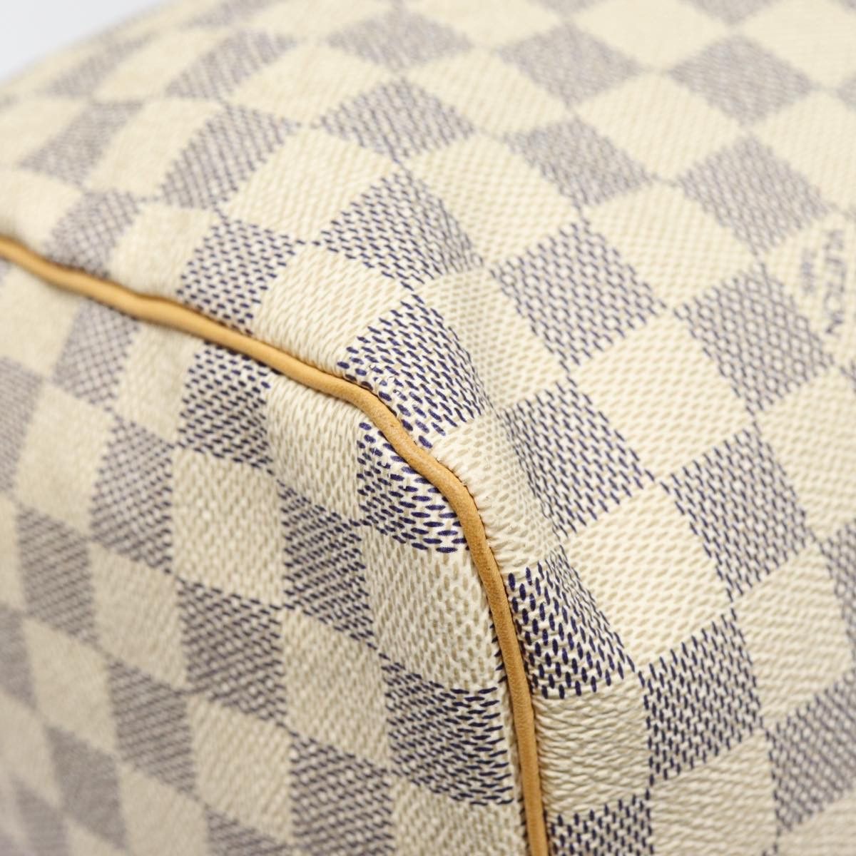 Louis Vuitton Speedy 30 White Canvas Handbag (Pre-Owned) Size ONE SIZE - 20 Thumbnail