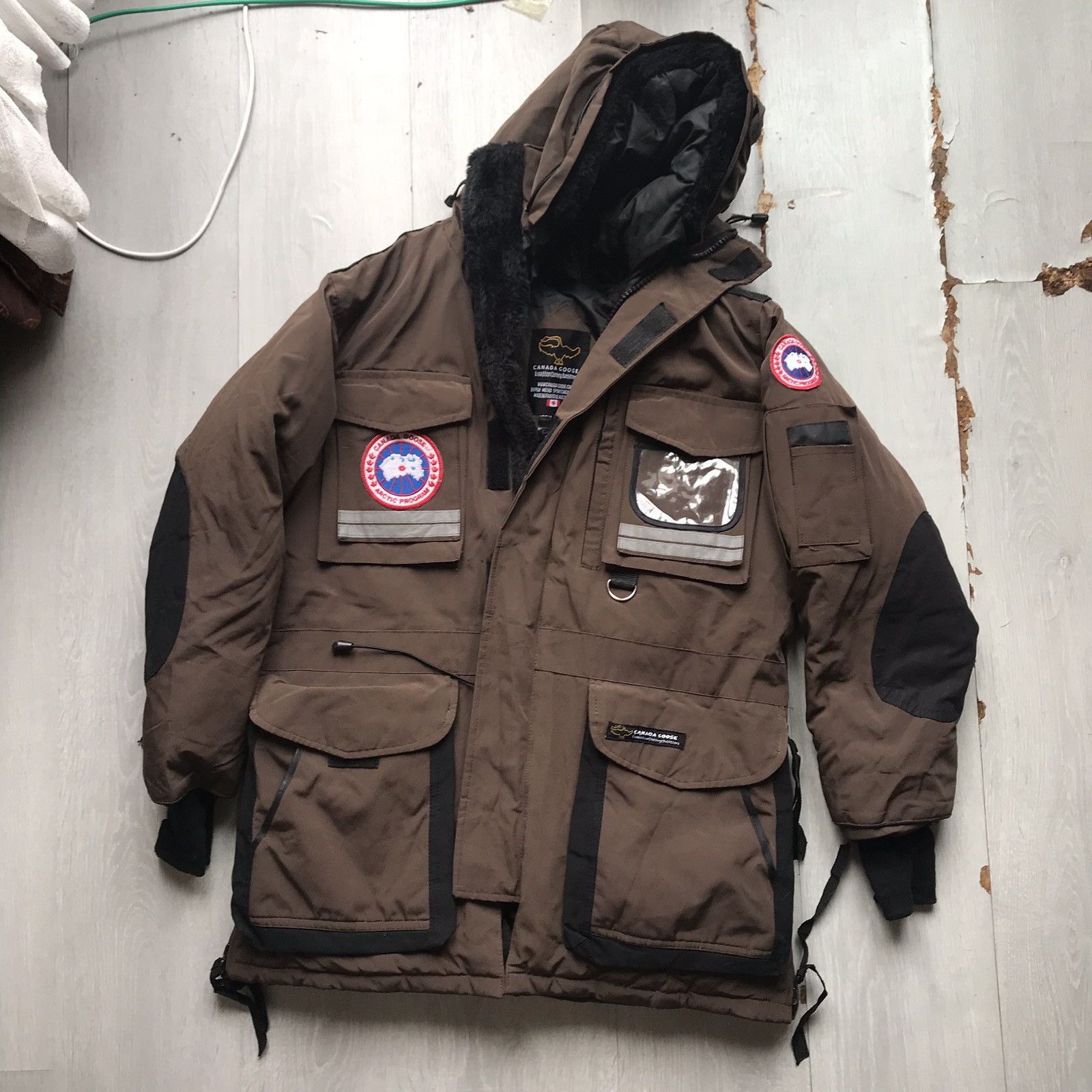 Canada Goose Vintage Arctic Program Snow Mantra Brown Down Parka 