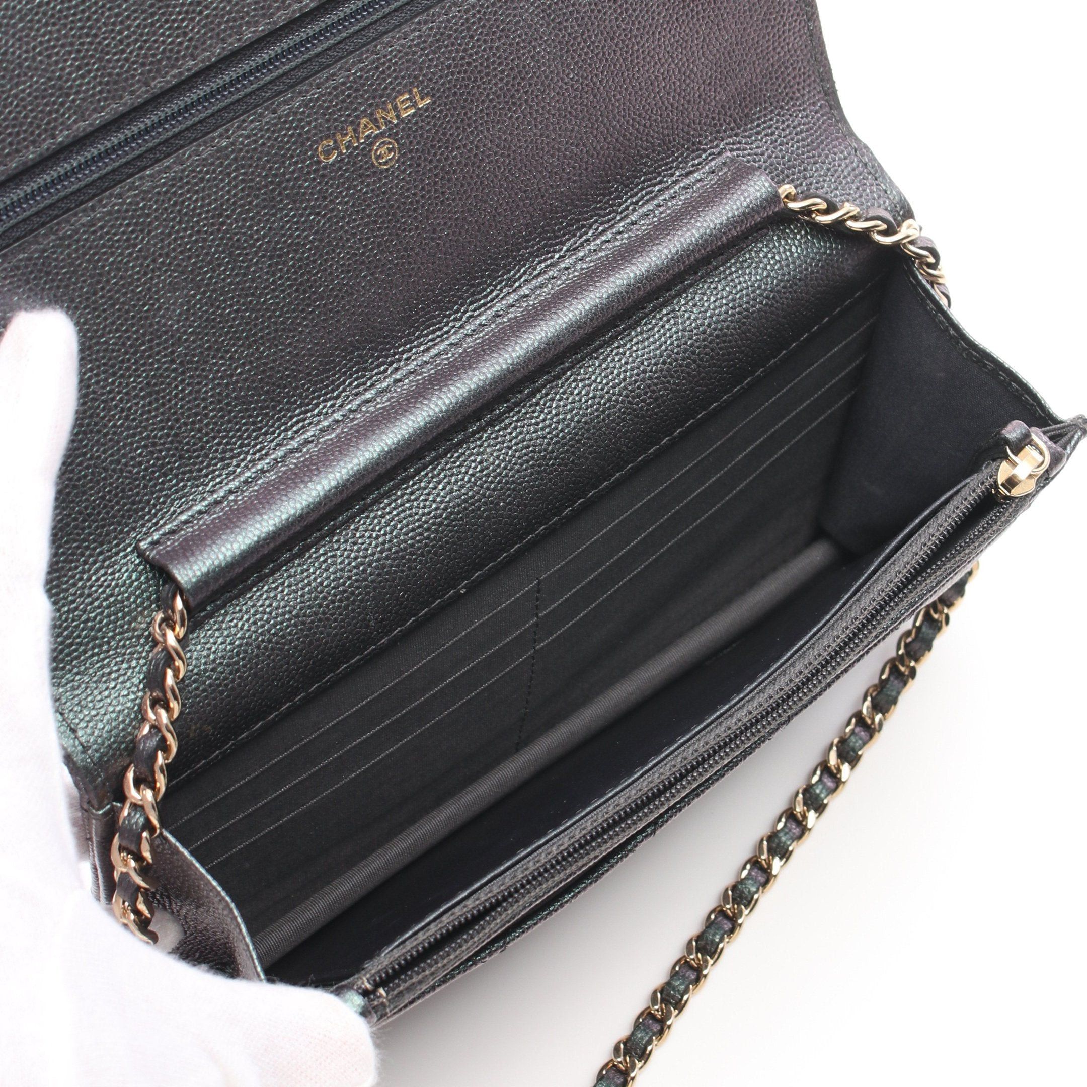 Chanel Chanel Matelasse Chain Wallet Caviar Skin Black Gold Hardware Aurora Size ONE SIZE - 3 Thumbnail