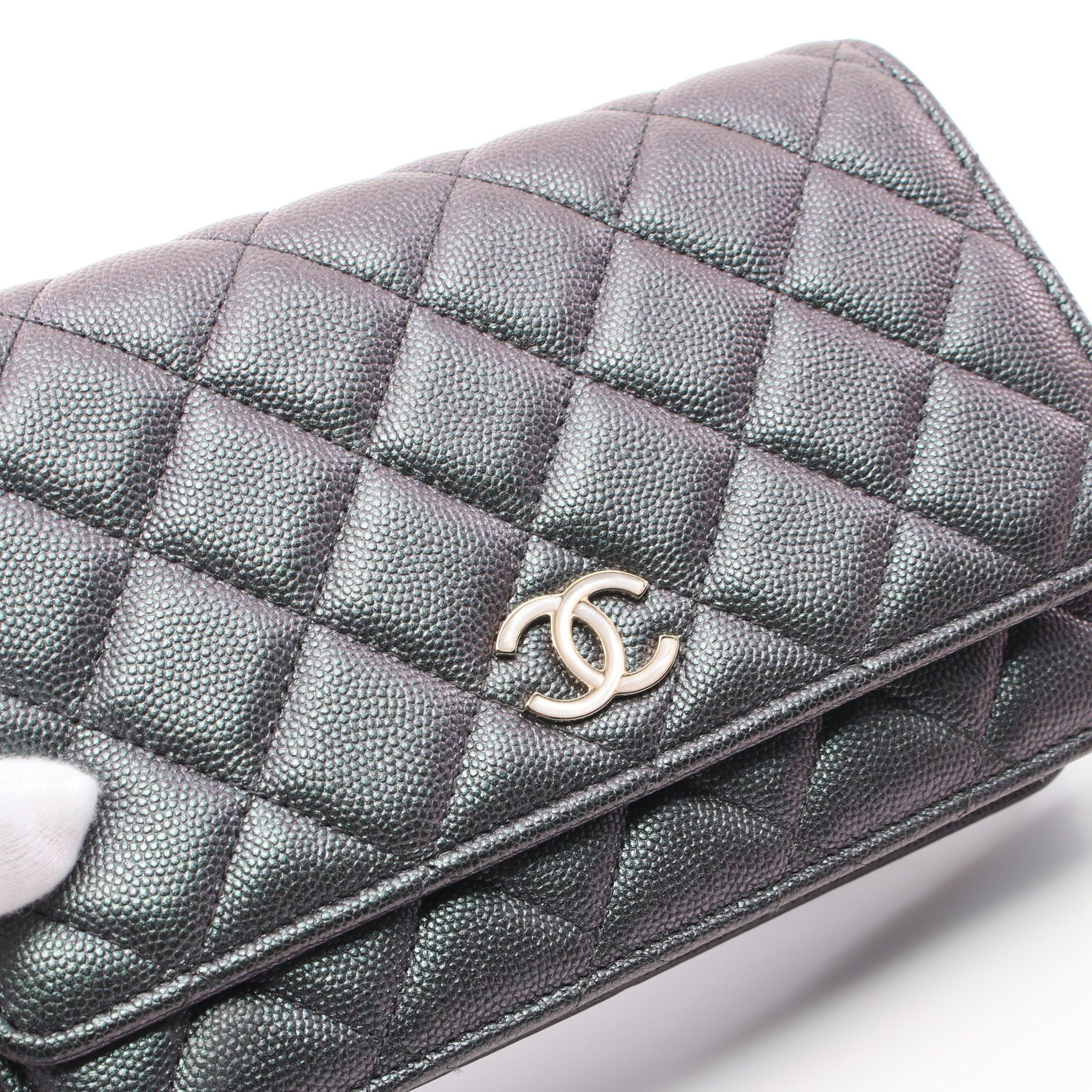 Chanel Chanel Matelasse Chain Wallet Caviar Skin Black Gold Hardware Aurora Size ONE SIZE - 7 Thumbnail