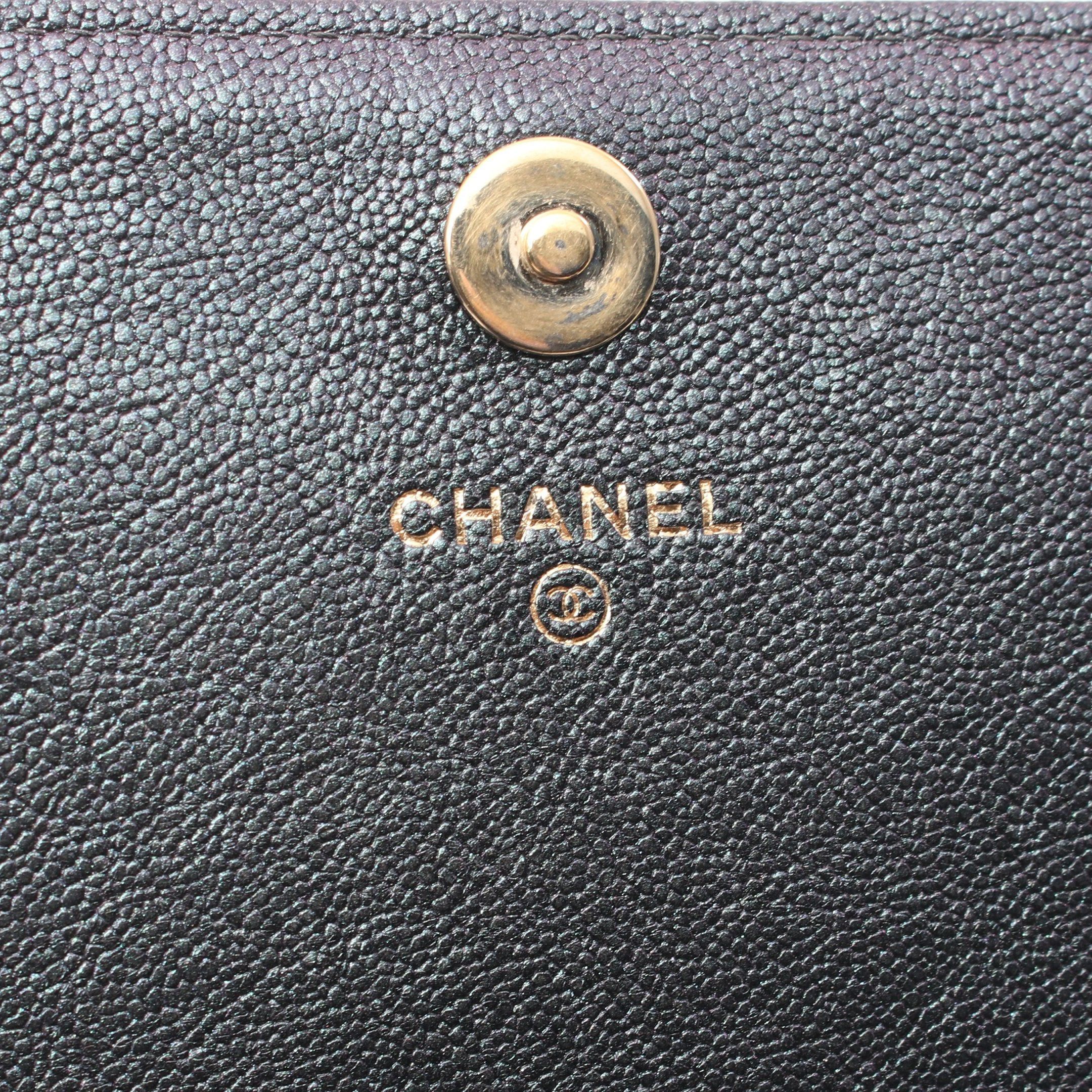 Chanel Chanel Matelasse Chain Shoulder Bag Caviar Skin Black Gold Aurora Size ONE SIZE - 4 Thumbnail