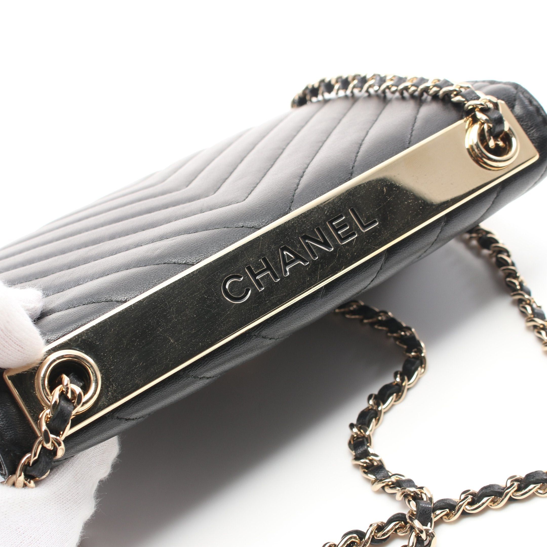 Chanel Chanel Trendy Cc V-Stitch Chain Shoulder Bag Lambskin Black Gold Hardware Size ONE SIZE - 9 Thumbnail