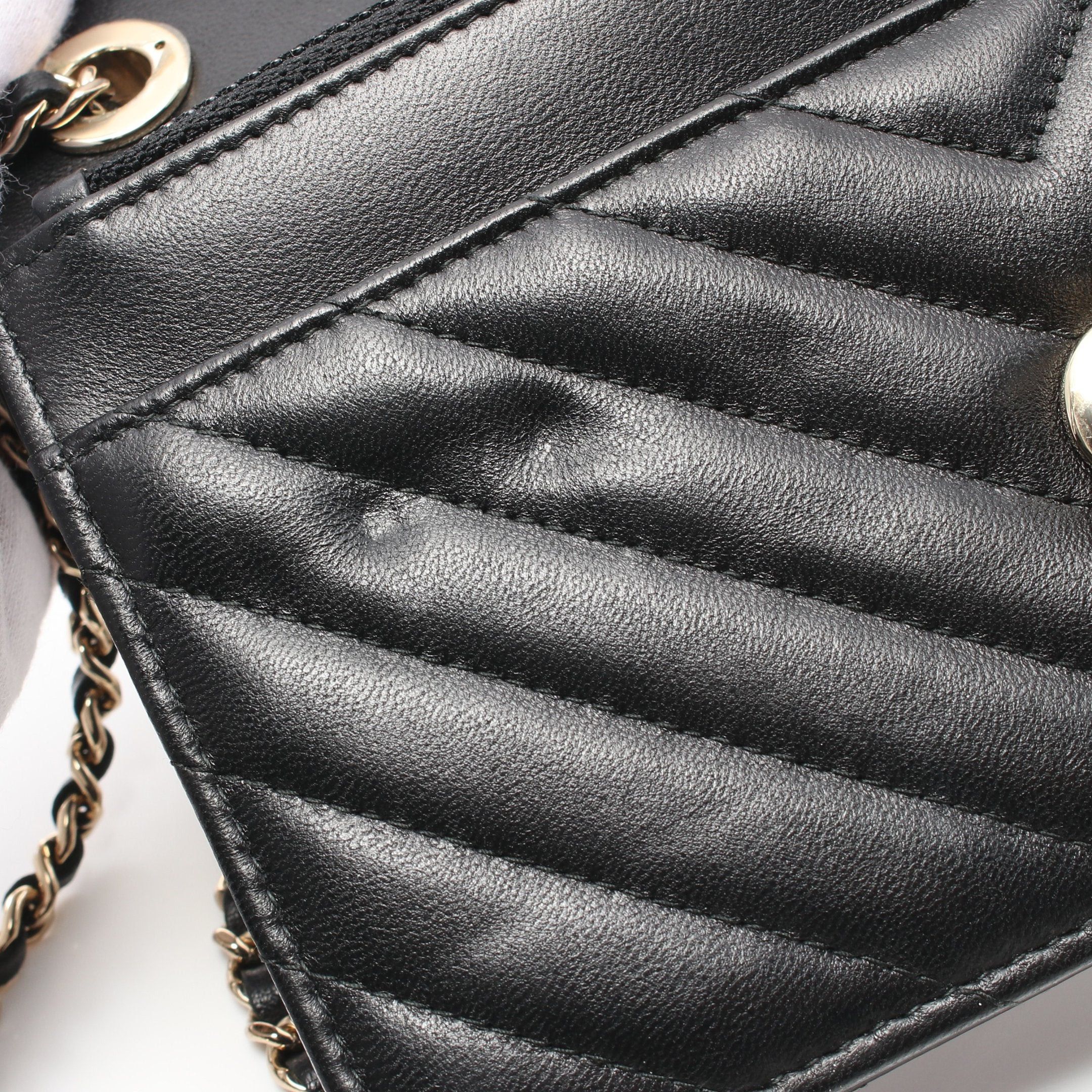 Chanel Chanel Trendy Cc V-Stitch Chain Shoulder Bag Lambskin Black Gold Hardware Size ONE SIZE - 7 Thumbnail