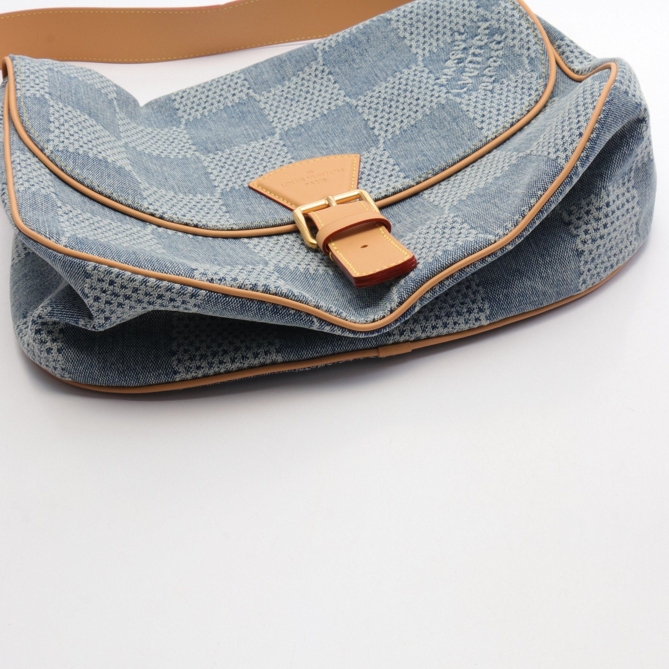 Louis Vuitton Louis Vuitton Montsouris Messenger Mm Damier Denim Shoulder Bag Leather Blue Brown Size ONE SIZE - 5 Thumbnail