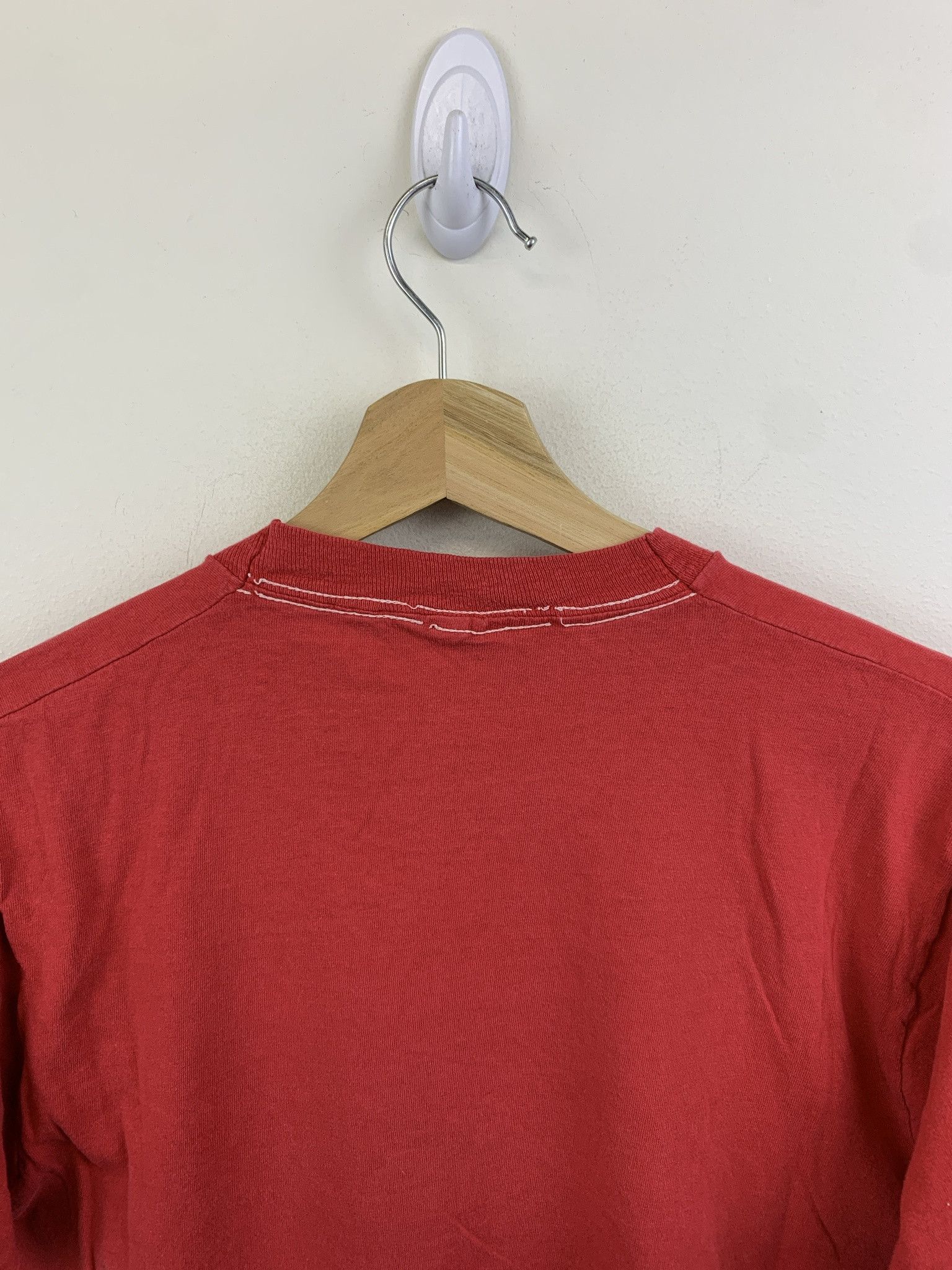Other Vintage 1980s Fruit of the Loom Contrast Stitch Single Stitch Tee Size M Size US M / EU 48-50 / 2 - 6 Thumbnail