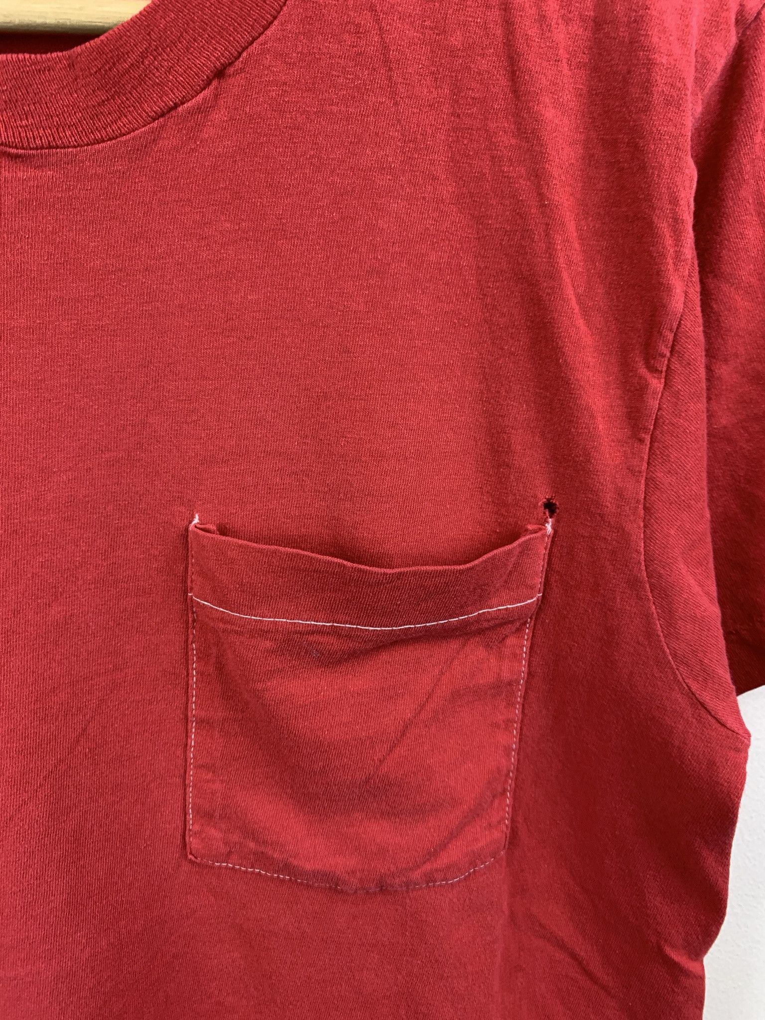 Other Vintage 1980s Fruit of the Loom Contrast Stitch Single Stitch Tee Size M Size US M / EU 48-50 / 2 - 3 Thumbnail