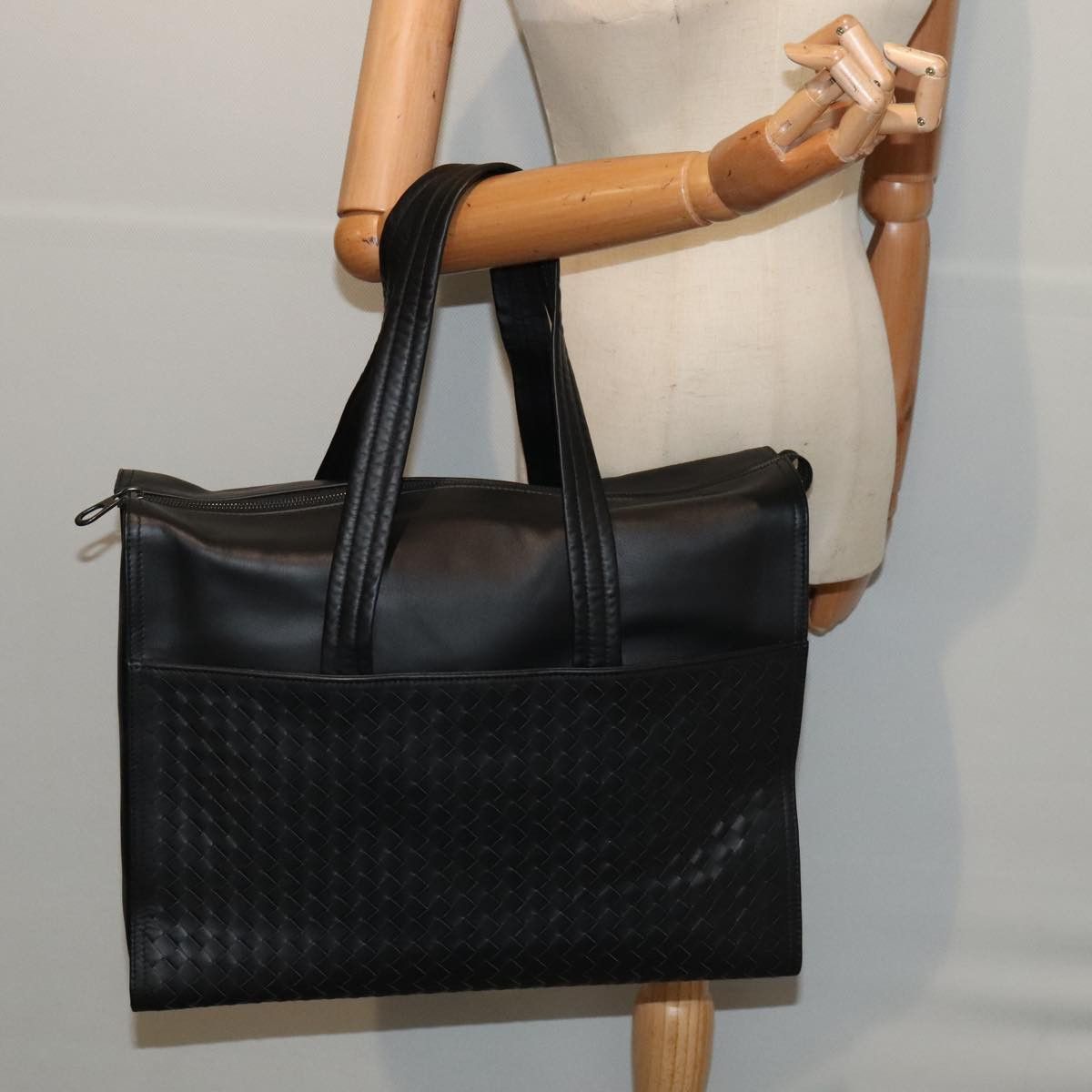 Bottega Veneta Intrecciato Black Leather Tote Bag (Pre-Owned) Size ONE SIZE - 16 Thumbnail