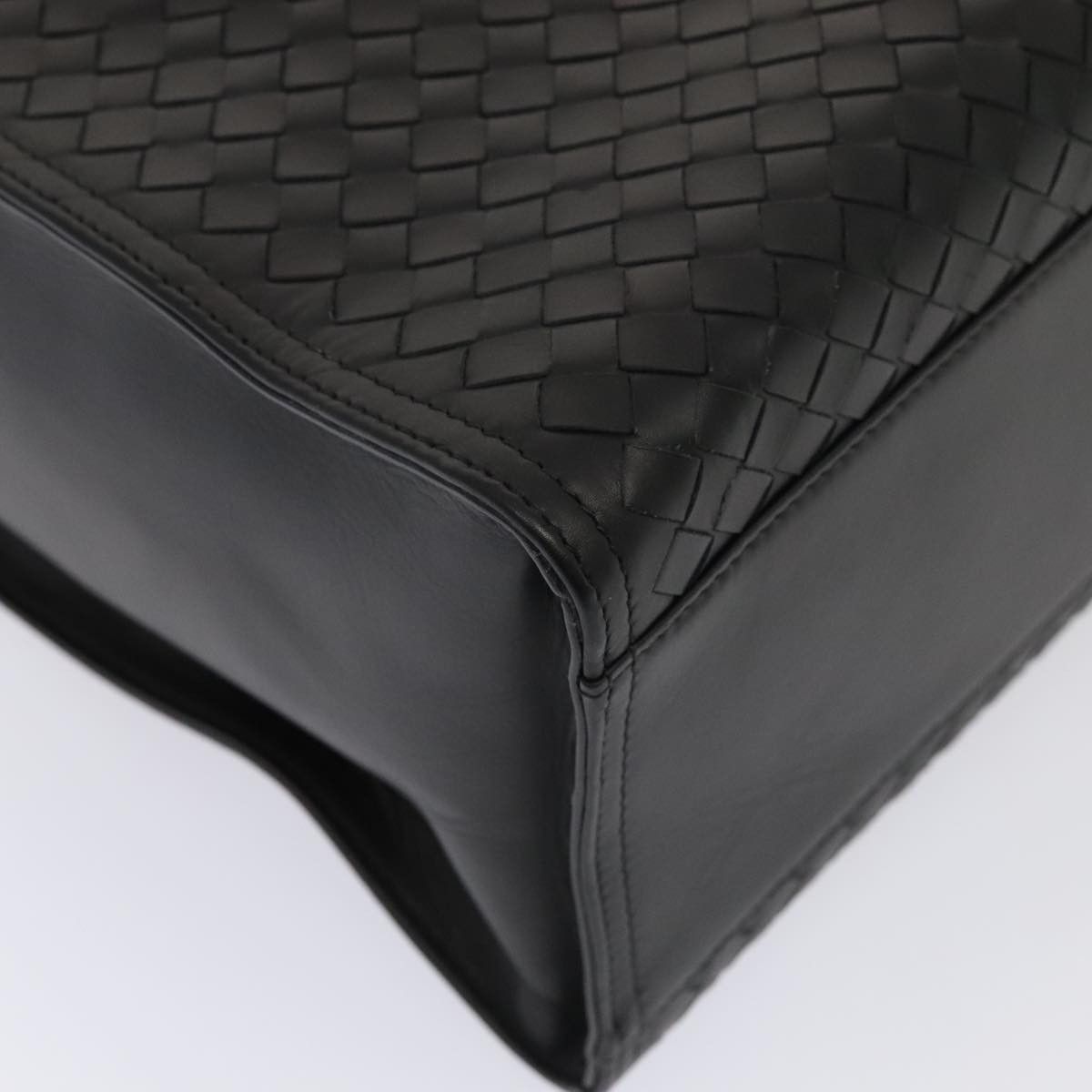 Bottega Veneta Intrecciato Black Leather Tote Bag (Pre-Owned) Size ONE SIZE - 8 Thumbnail