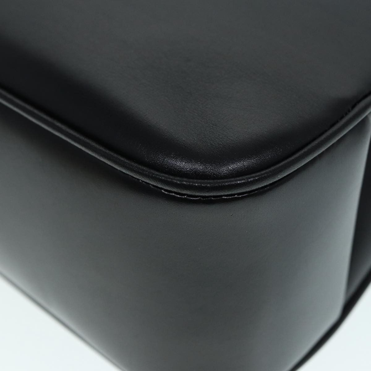 Gucci Black Leather Handbag (Pre-Owned) Size ONE SIZE - 13 Thumbnail