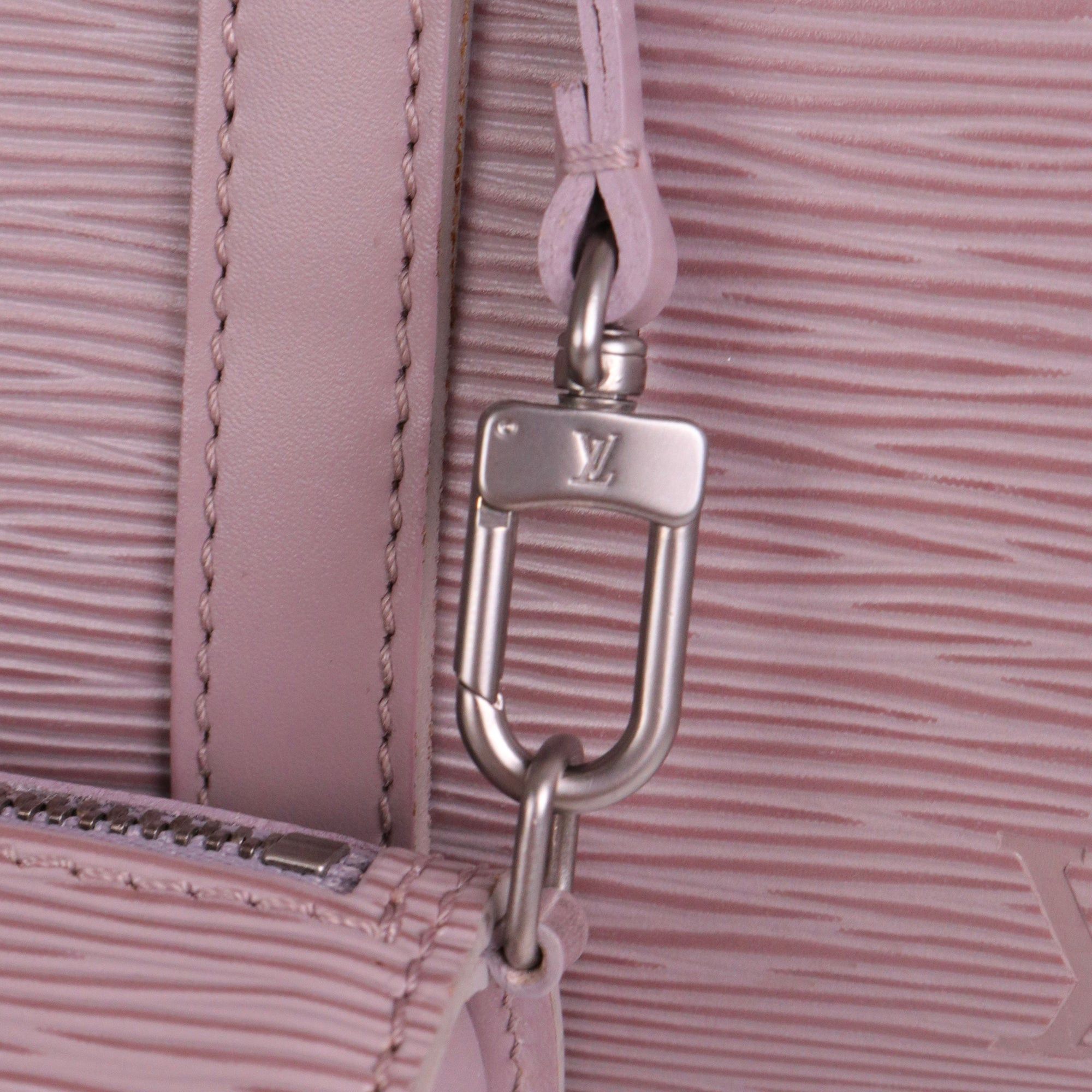 Louis Vuitton LOUIS VUITTON - Louis Vuitton Soufflot shoulder bag in lilac epi leather Size ONE SIZE - 6 Thumbnail