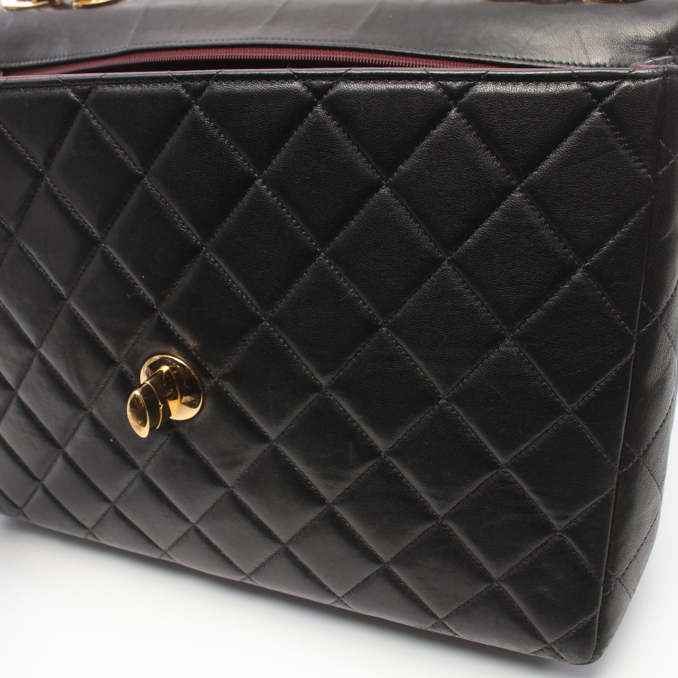 Chanel Chanel Decamatlassé 30 Double Chain Shoulder Bag Lambskin Black Gold Hardware Size ONE SIZE - 13 Thumbnail