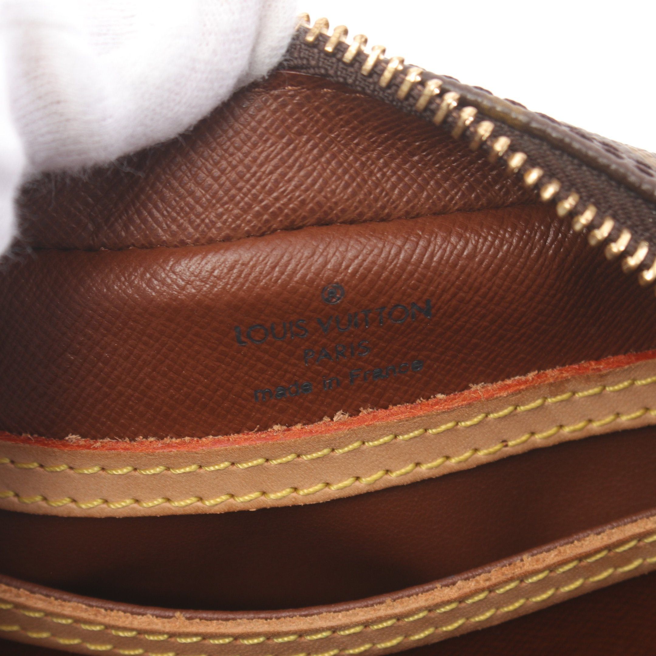 Louis Vuitton Louis Vuitton Blower Monogram Shoulder Bag Leather Brown Size ONE SIZE - 4 Thumbnail