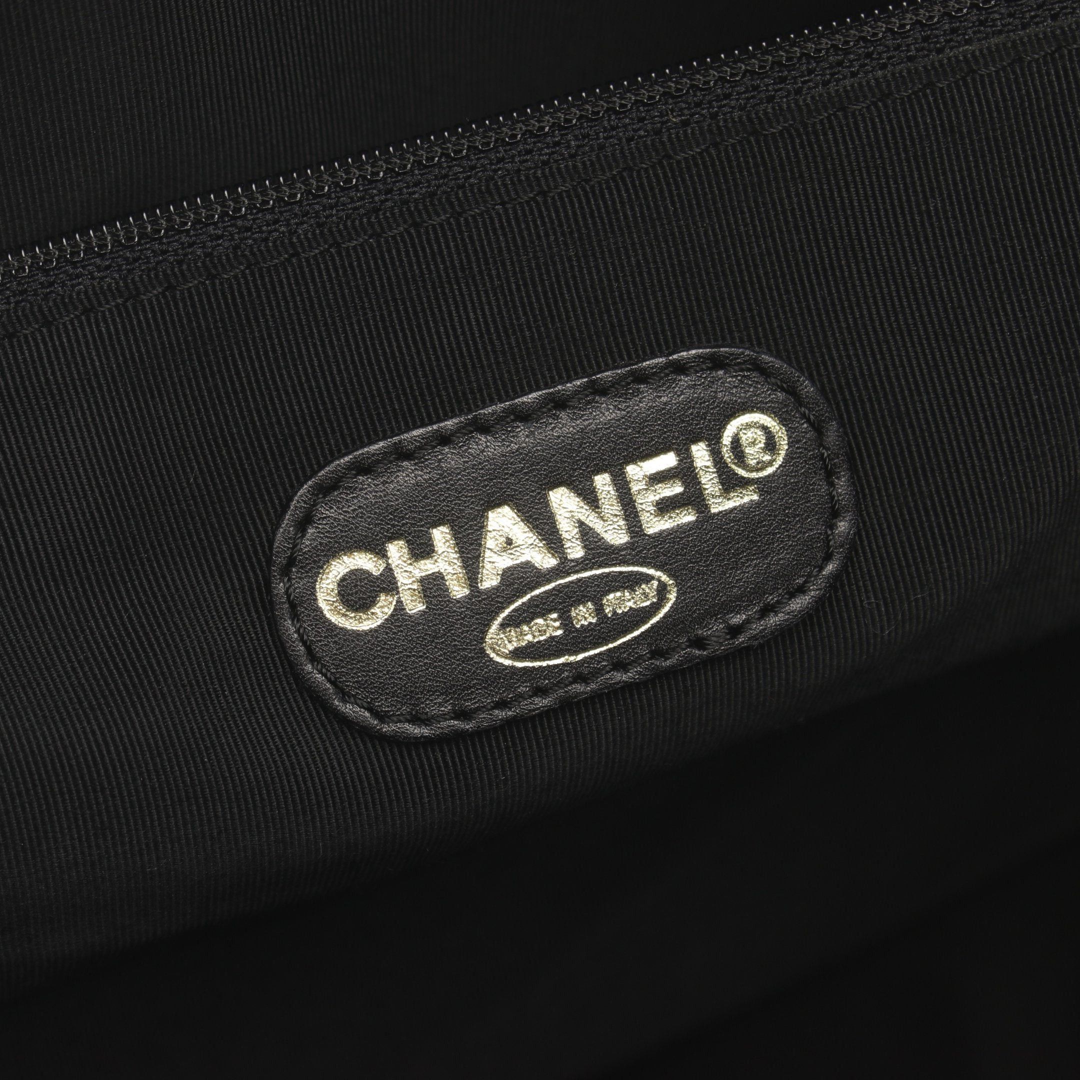 Chanel Chanel Big Coco Mark Chain Shoulder Bag Caviar Skin Black Gold Hardware Size ONE SIZE - 4 Thumbnail
