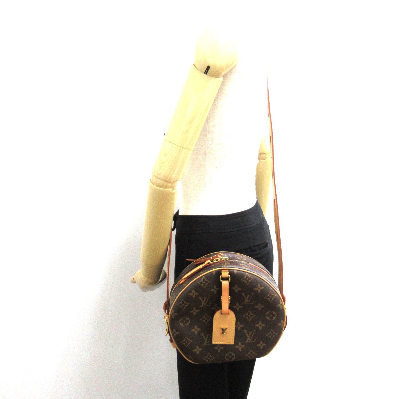 Louis Vuitton Louis Vuitton Boite Chapeau Souple Mm Shoulder Bag Coated Canvas Monogram Brown Size ONE SIZE - 5 Thumbnail