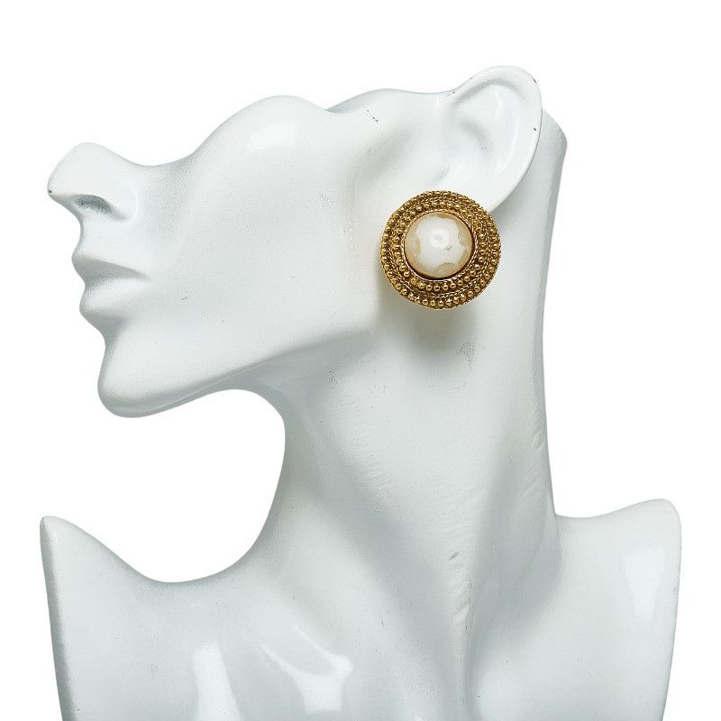 Chanel Chanel Chanel Gold Plated Pearl Earrings Metal Earrings DUTY FREE for USA Size ONE SIZE - 6 Thumbnail