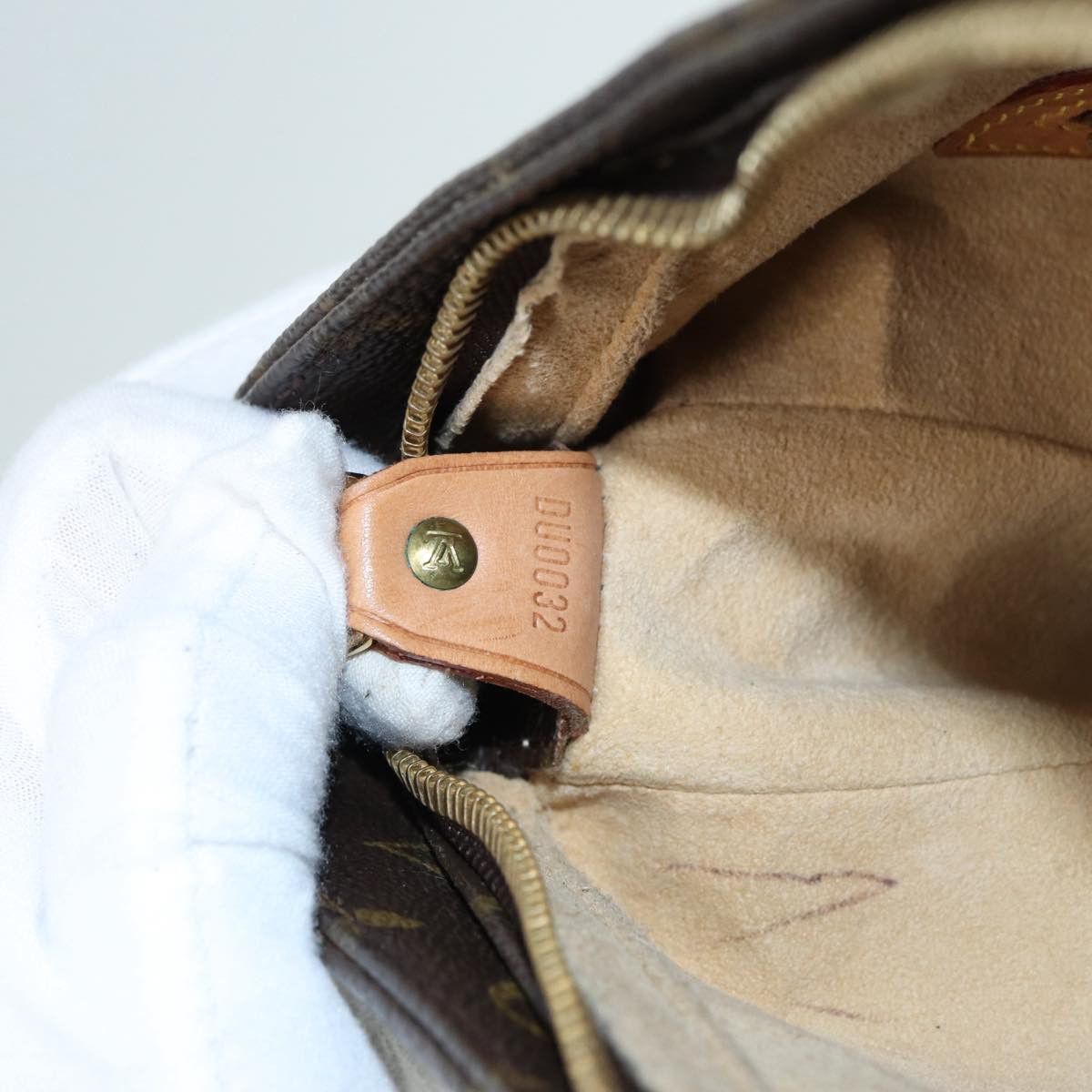 Louis Vuitton Looping Gm Brown Canvas Shoulder Bag (Pre-Owned) Size ONE SIZE - 14 Thumbnail