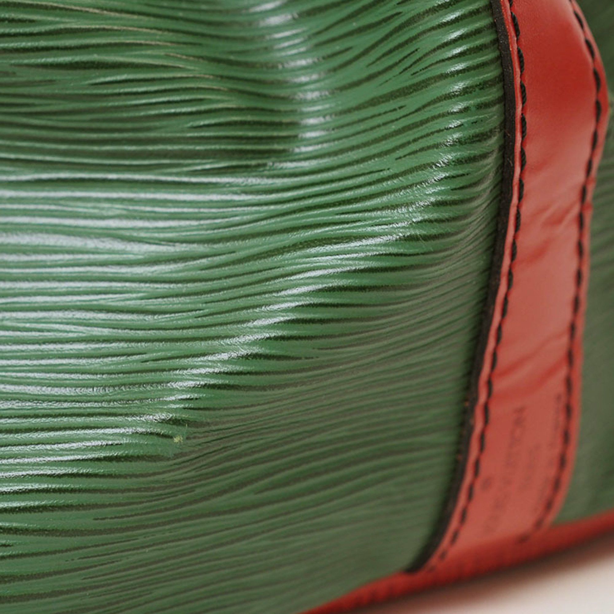 Louis Vuitton Louis Vuitton Petit Noe Shoulder Bag Green M44147 Women's Epi Leather Bicolor LOUIS VUITTON Size ONE SIZE - 10 Thumbnail