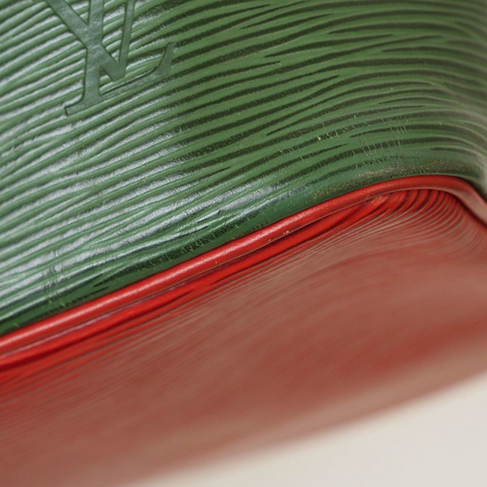 Louis Vuitton Louis Vuitton Petit Noe Shoulder Bag Green M44147 Women's Epi Leather Bicolor LOUIS VUITTON Size ONE SIZE - 4 Thumbnail