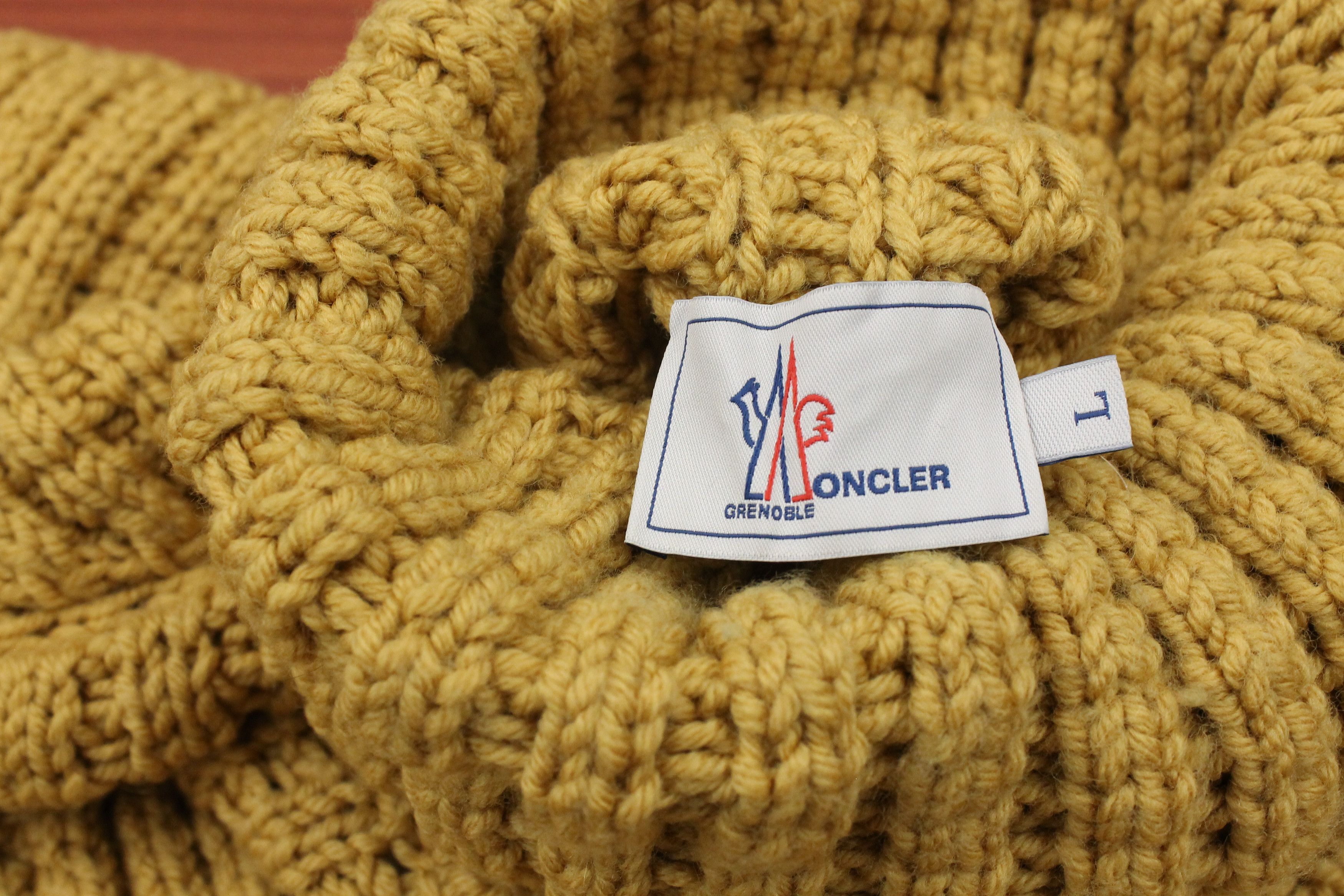 Moncler Moncler Grenoble sweater Size US L / EU 52-54 / 3 - 2 Thumbnail