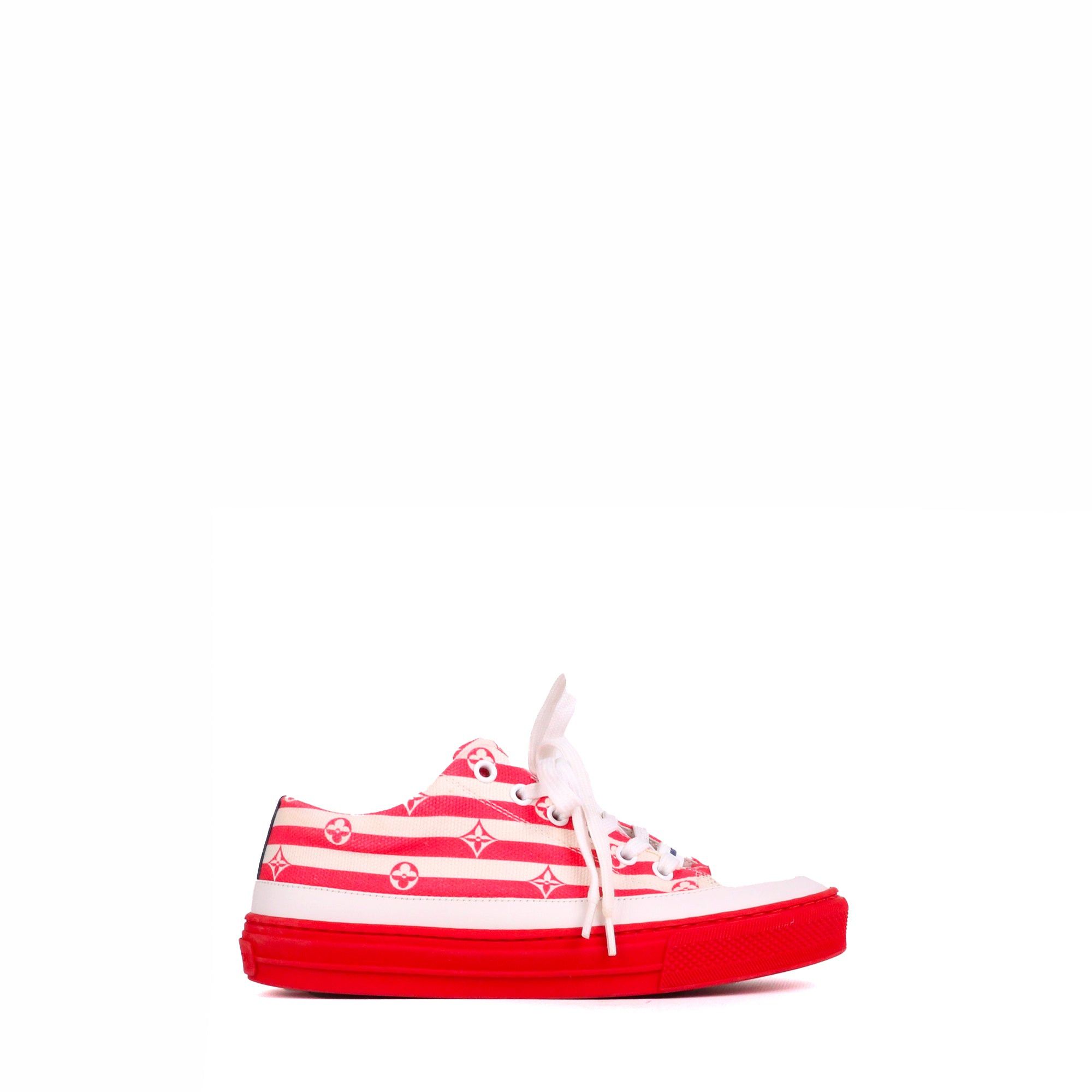Louis Vuitton LOUIS VUITTON - Stellar Louis Vuitton sneakers in two-tone canvas (T35.5) Size US 4.5 / IT 34.5 - 2 Thumbnail