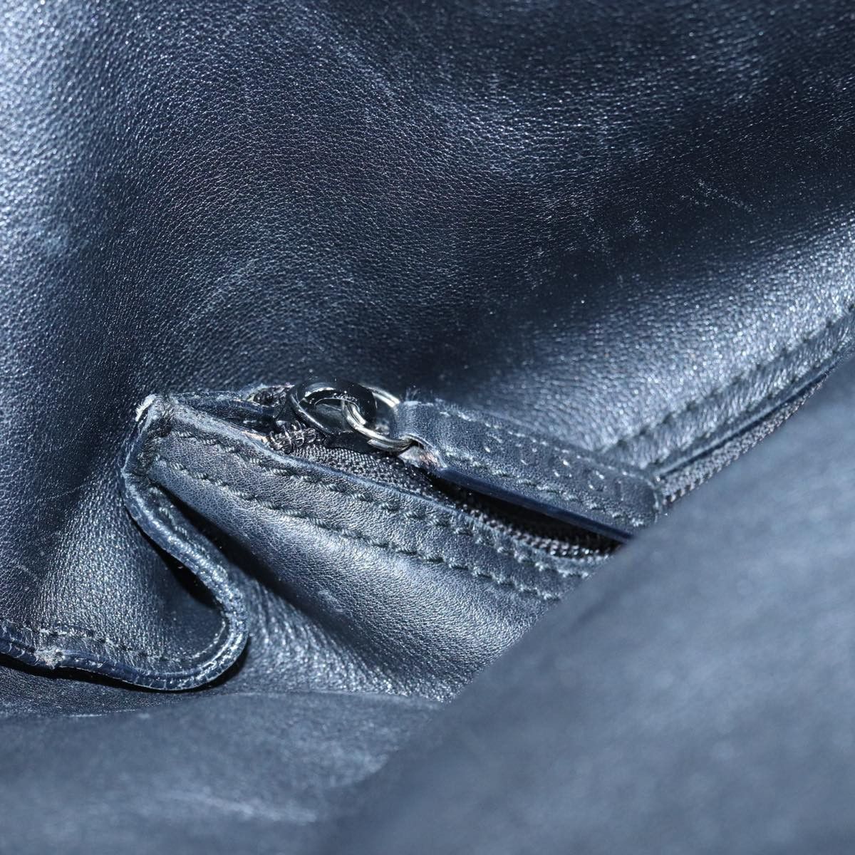 Gucci Black Leather Handbag (Pre-Owned) Size ONE SIZE - 13 Thumbnail