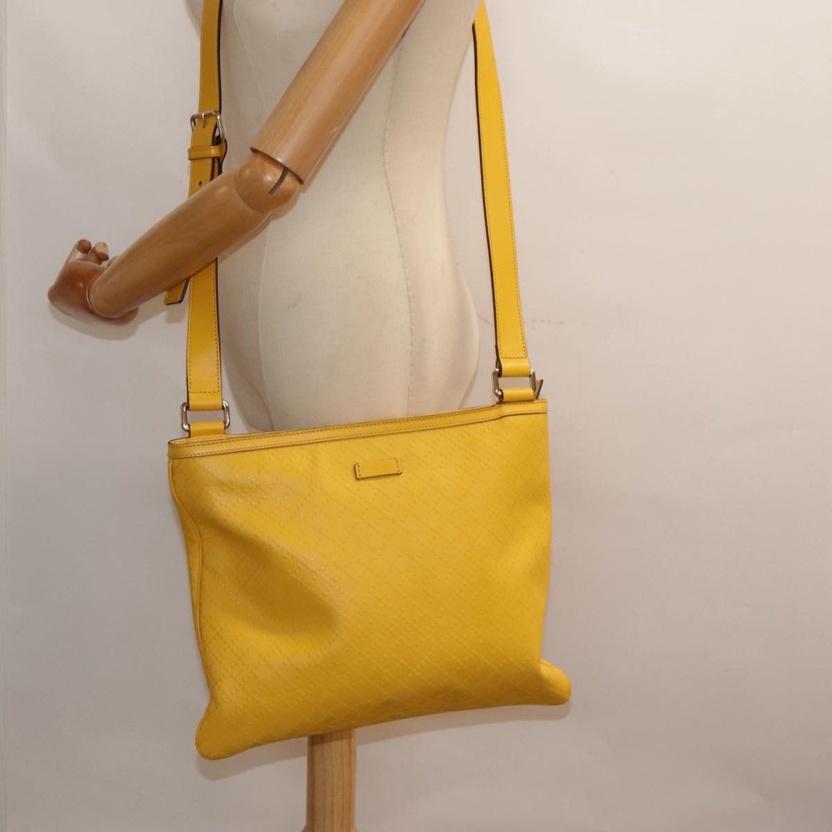 Gucci Diamantissima Yellow Leather Shoulder Bag (Pre-Owned) Size ONE SIZE - 15 Thumbnail