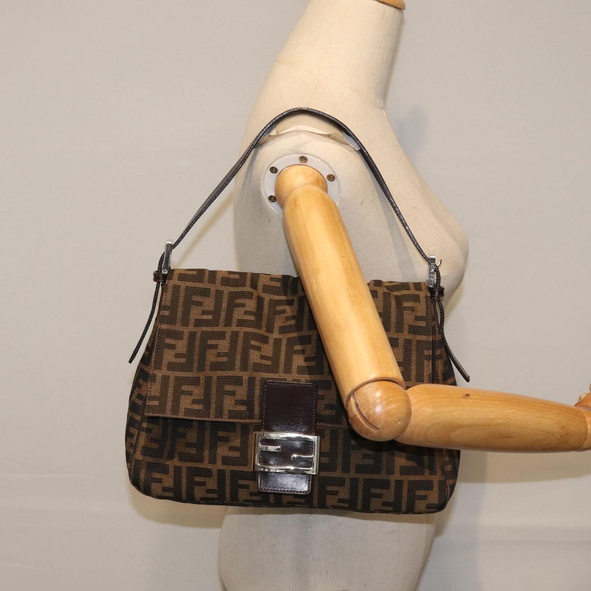 Fendi Mamma Baguette Brown Canvas Shoulder Bag (Pre-Owned) Size ONE SIZE - 13 Thumbnail
