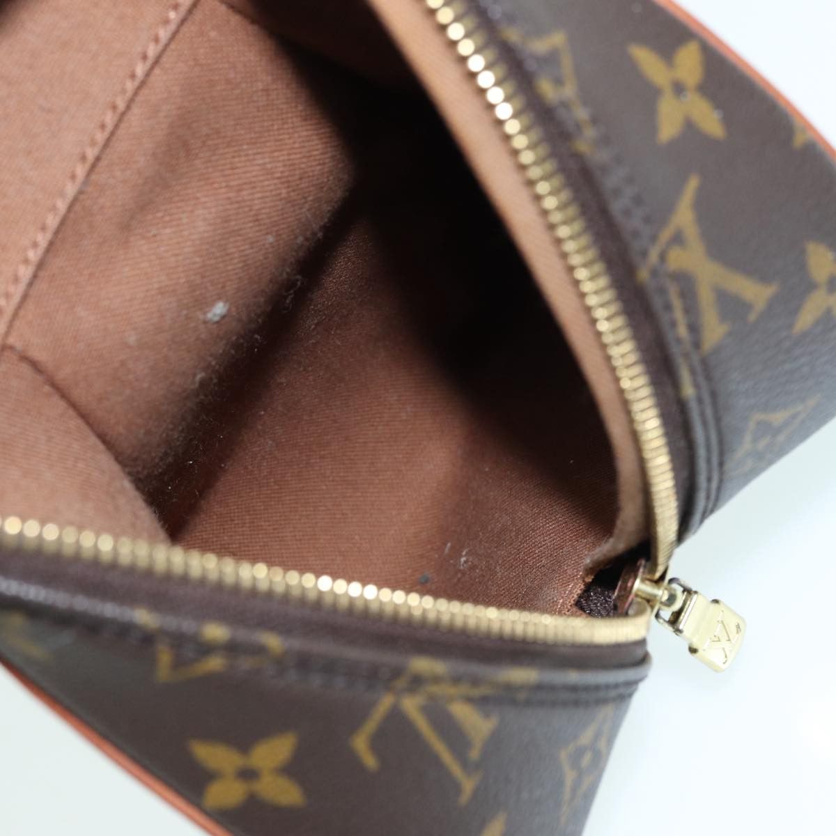 Louis Vuitton Lv America's Cup Brown Canvas Clutch Bag (Pre-Owned) Size ONE SIZE - 10 Thumbnail