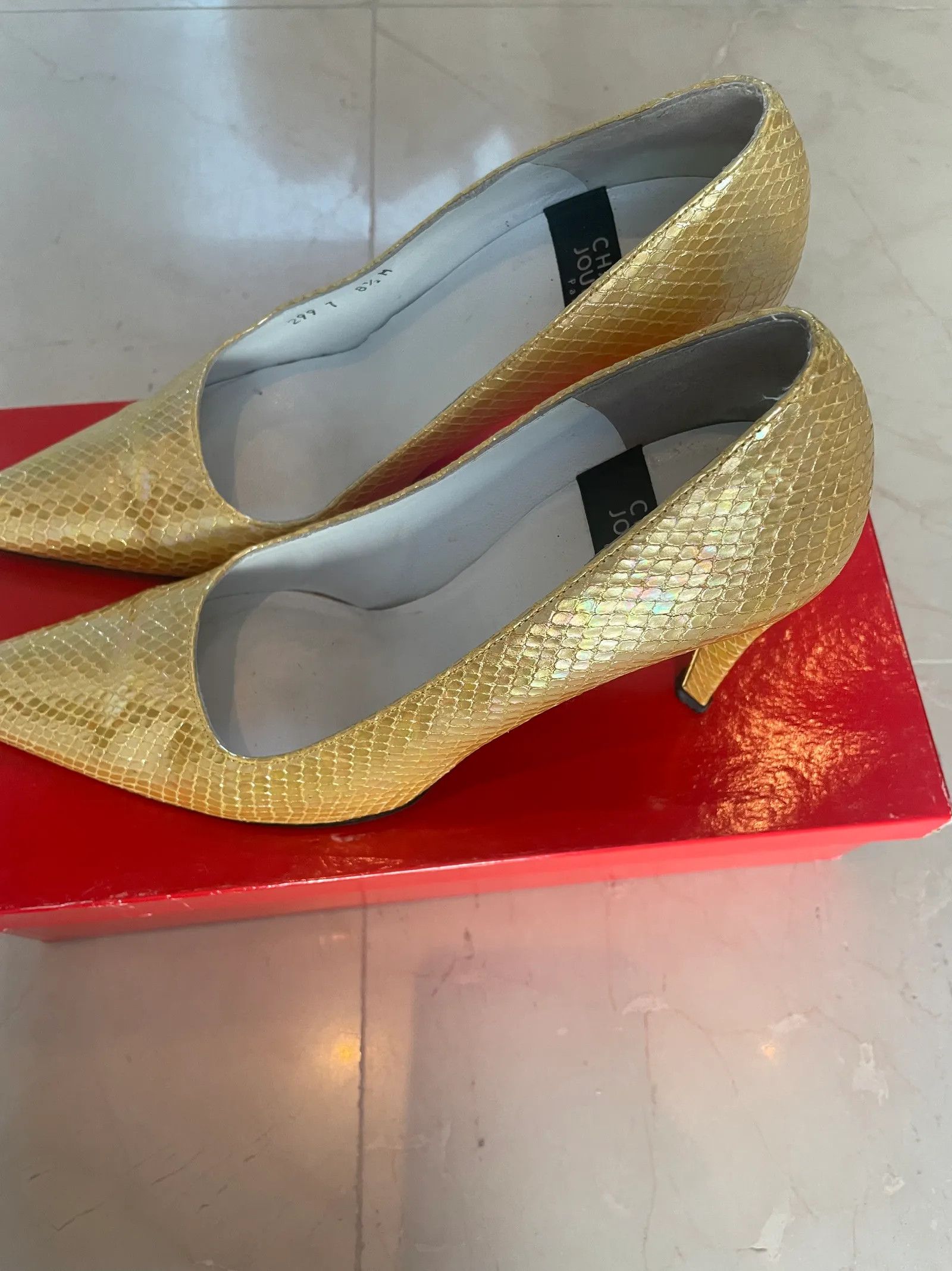 Charles Jourdan Charles Jourdan Baron Heels Size US 8.5 / IT 38.5 - 3 Thumbnail