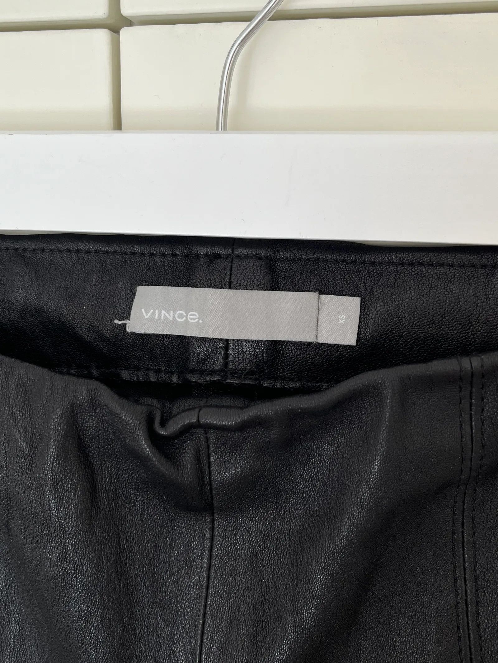 Vince Vince Slim leather pants Pants Size 25" / US 0 / IT 36 - 2 Thumbnail