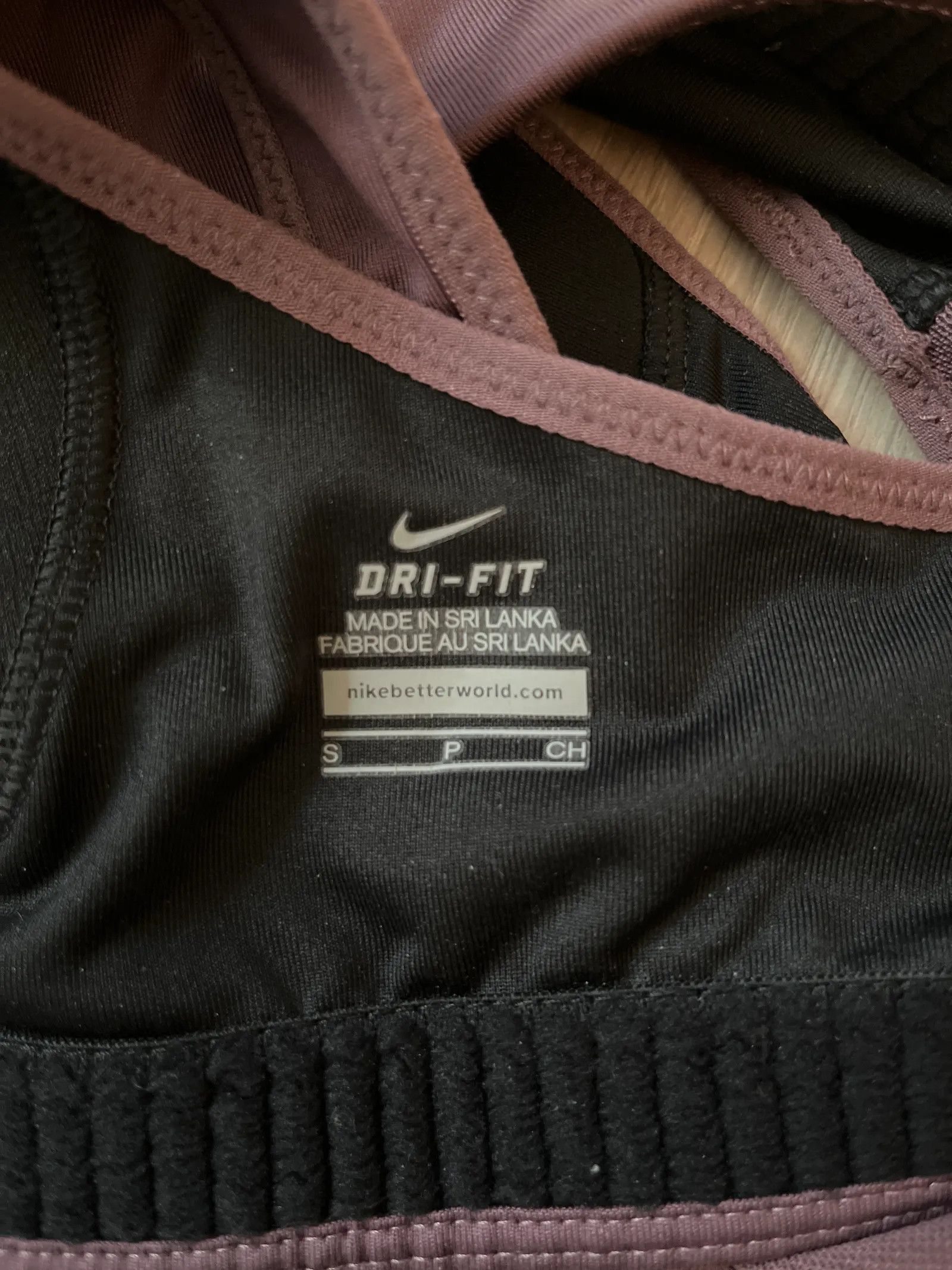 Nike Nike Top Size S / US 4 / IT 40 - 2 Thumbnail