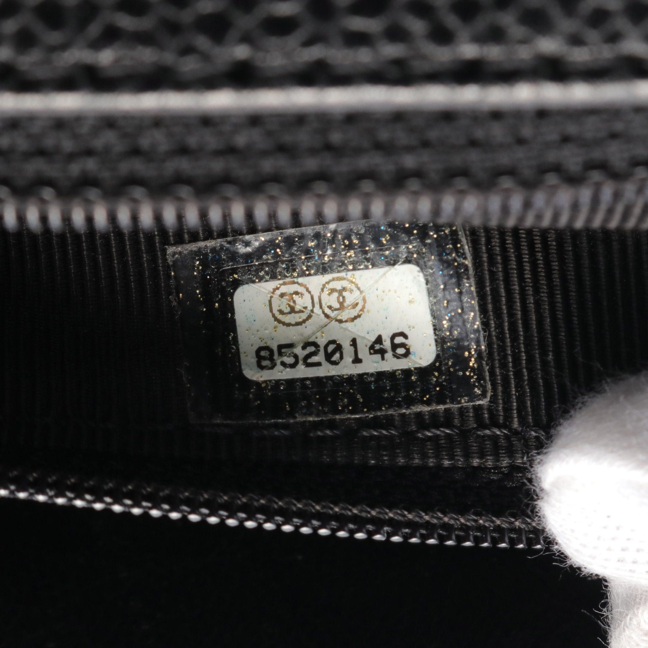 Chanel Chanel Matelasse Handbag Caviar Skin Black Gold Hardware Size ONE SIZE - 5 Thumbnail
