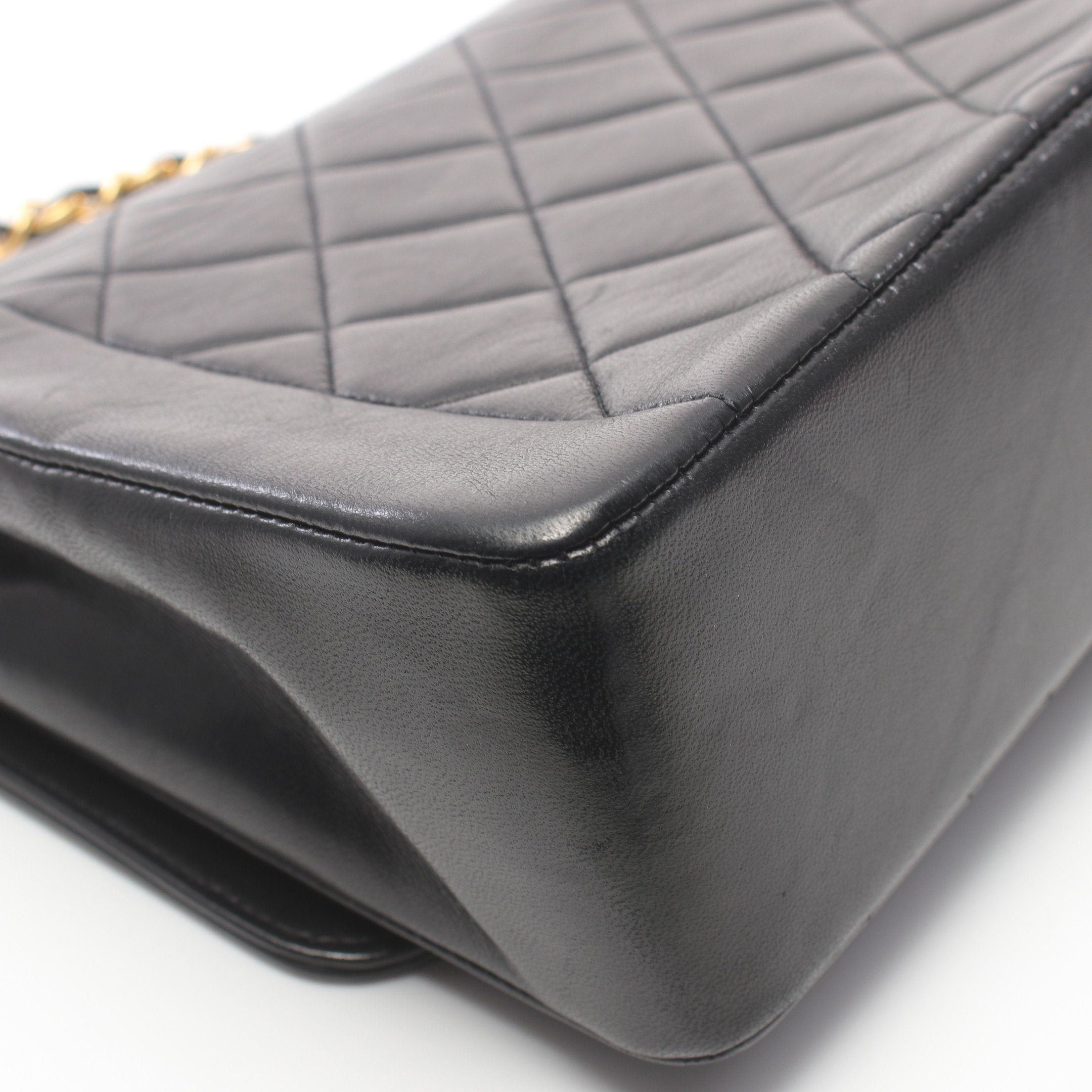 Chanel Chanel Matelasse Diana Flap Chain Shoulder Bag Lambskin Black Gold Hardware Size ONE SIZE - 8 Thumbnail