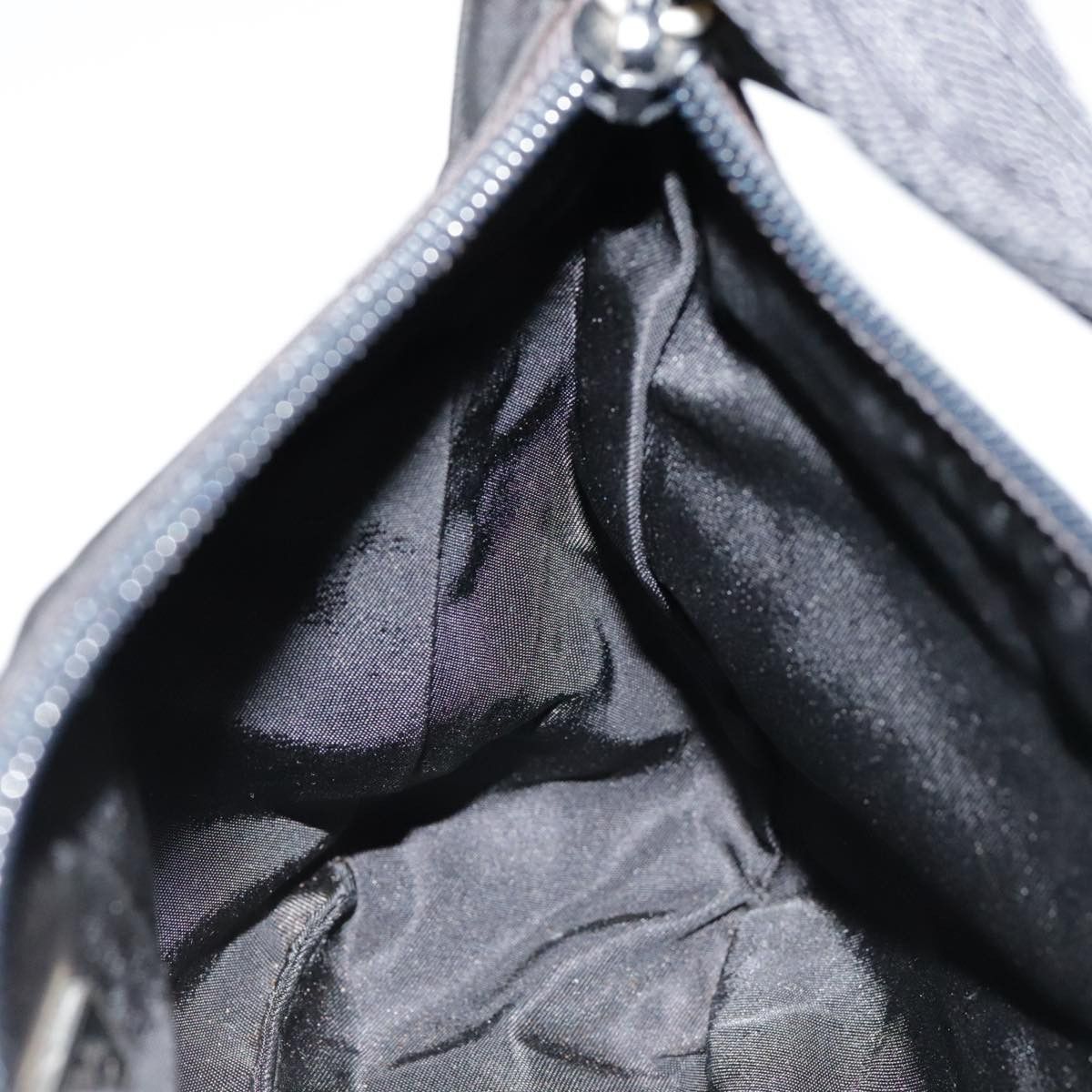 Prada Prada Re-Nylon handbag Size ONE SIZE - 22 Thumbnail