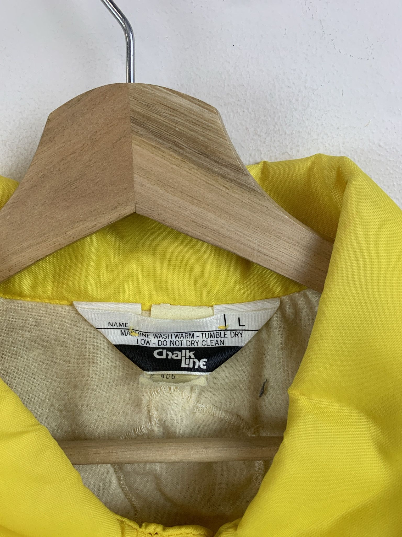 Vintage Vintage 1990s Clown Club Cyrus Windbreaker Jacket Size L Size US L / EU 52-54 / 3 - 2 Thumbnail