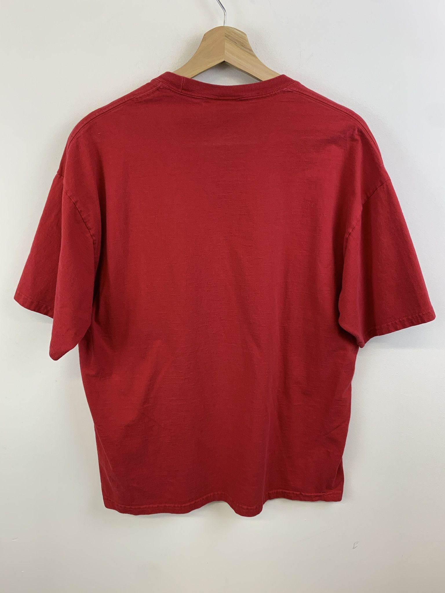 Disney Vintage Disney tee Happy Holidays Mickey Mouse Tee Shirt Size L Size US L / EU 52-54 / 3 - 4 Thumbnail