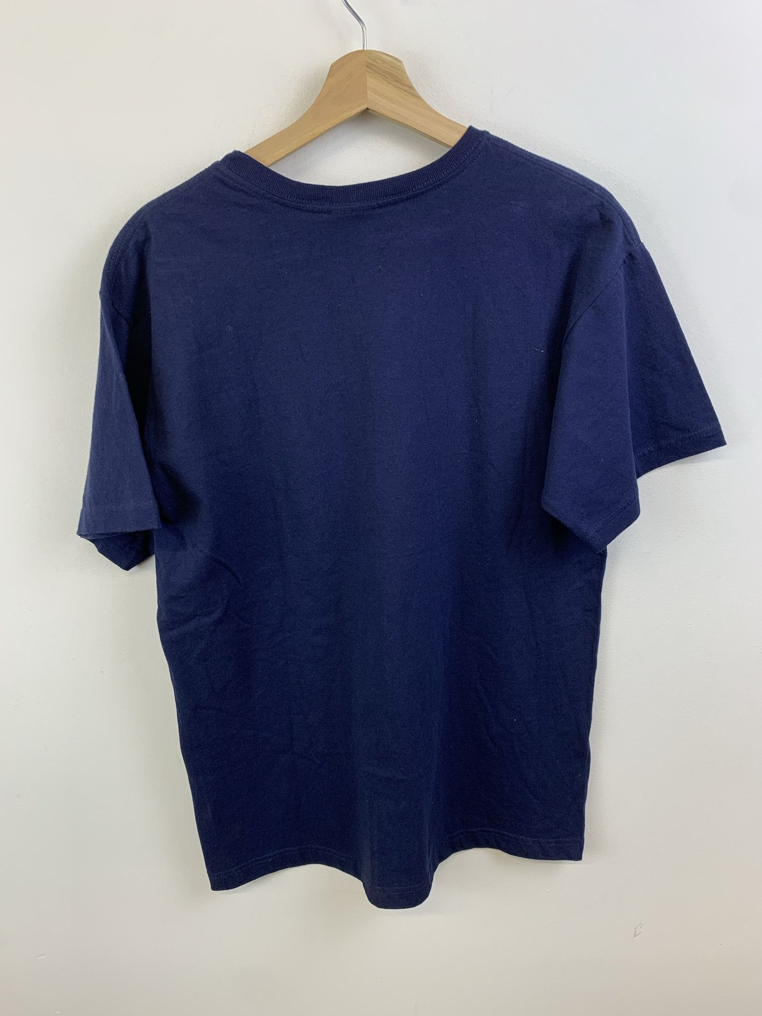 Disney Vintage NWT Mickey Mouse Glitter Upside Down Pocket Tee Size M Size US M / EU 48-50 / 2 - 4 Thumbnail