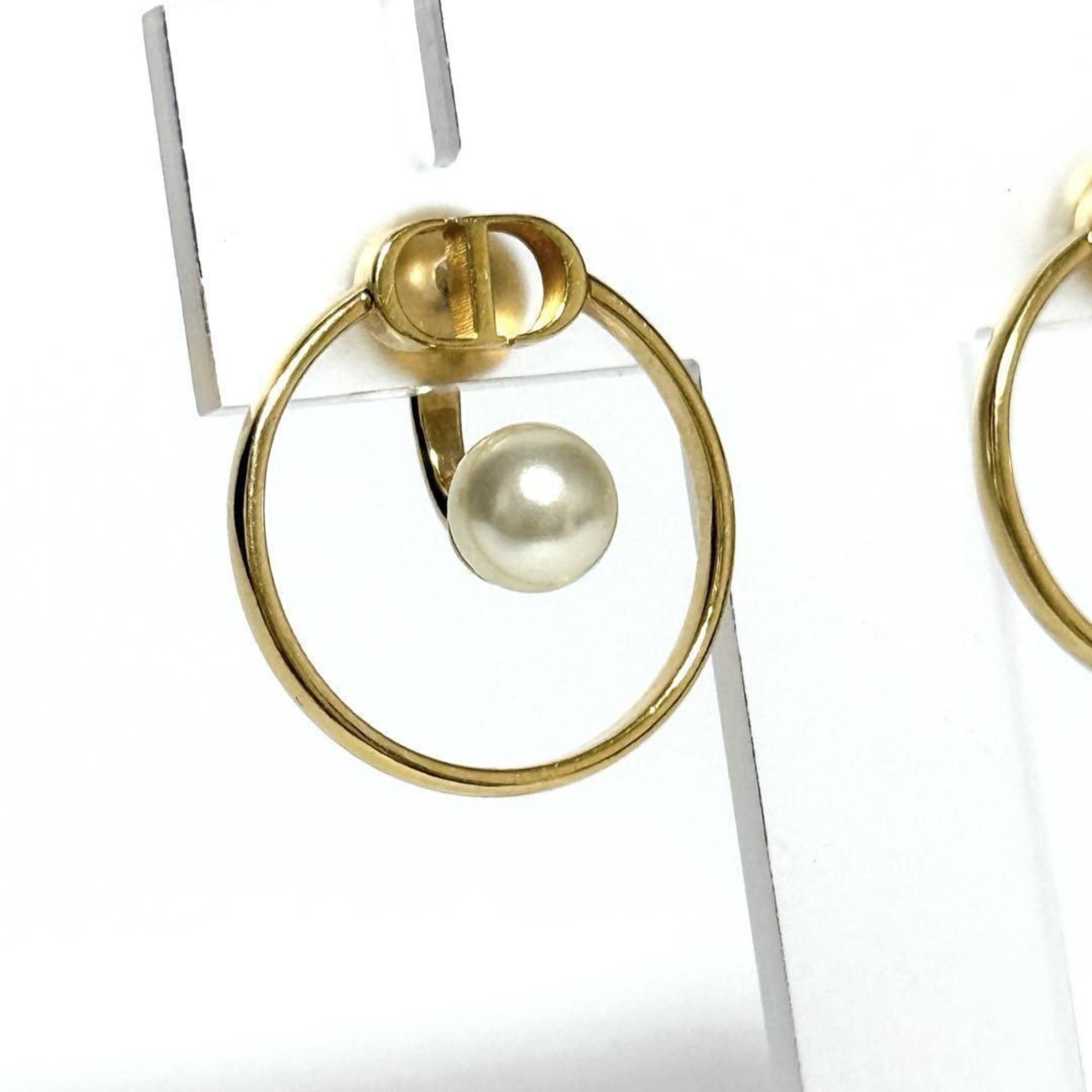 Dior Christian Dior Dior DIOR Women's 30 Montaigne Stud Earrings Size ONE SIZE - 2 Thumbnail