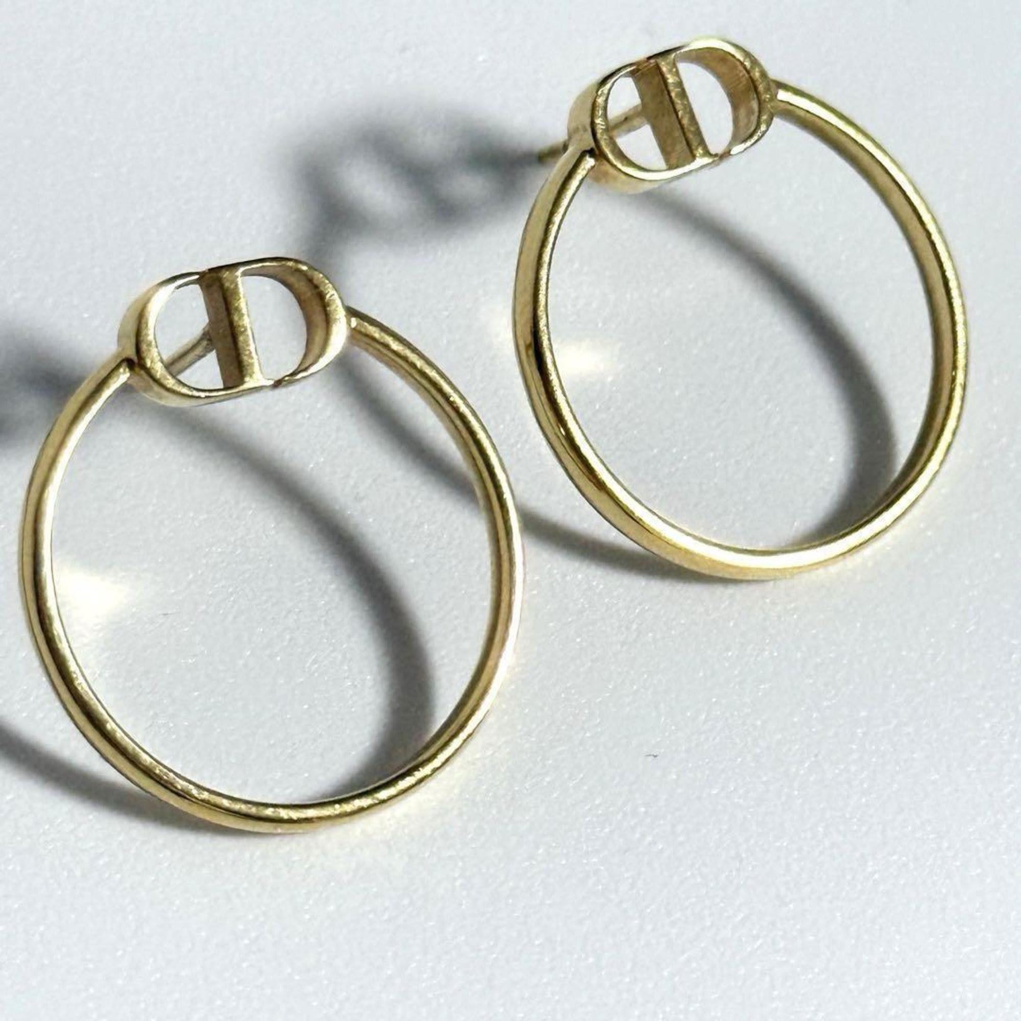 Dior Christian Dior Dior DIOR Women's 30 Montaigne Stud Earrings Size ONE SIZE - 6 Thumbnail